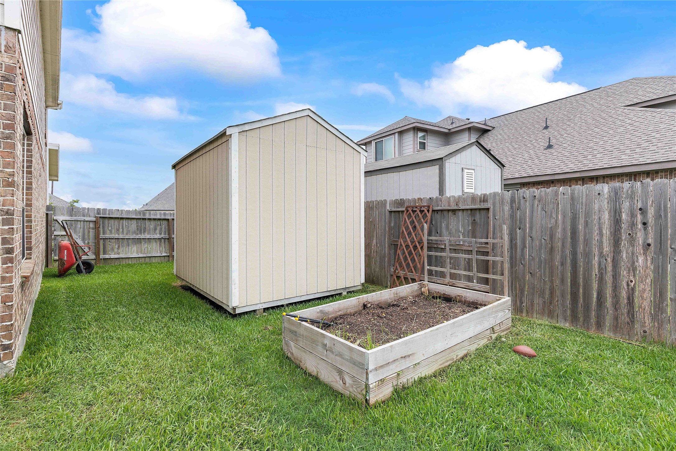 9818 Colonial Downs Drive Property Photo 33