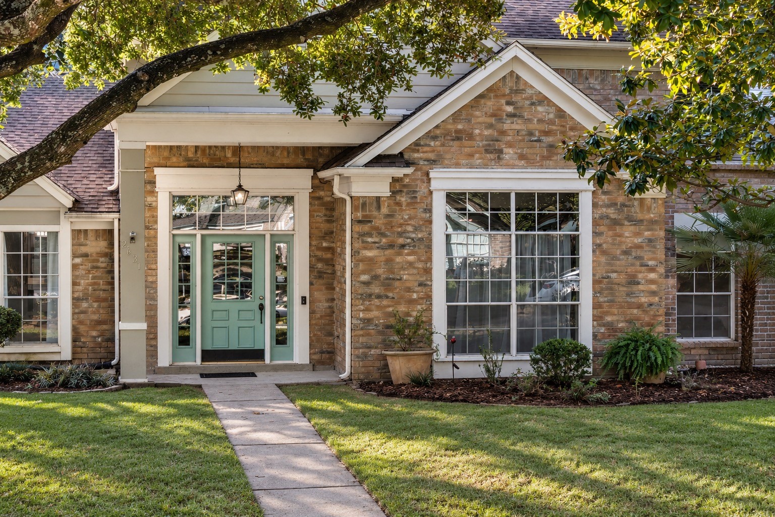 2631 Woodsboro Drive Property Photo 4