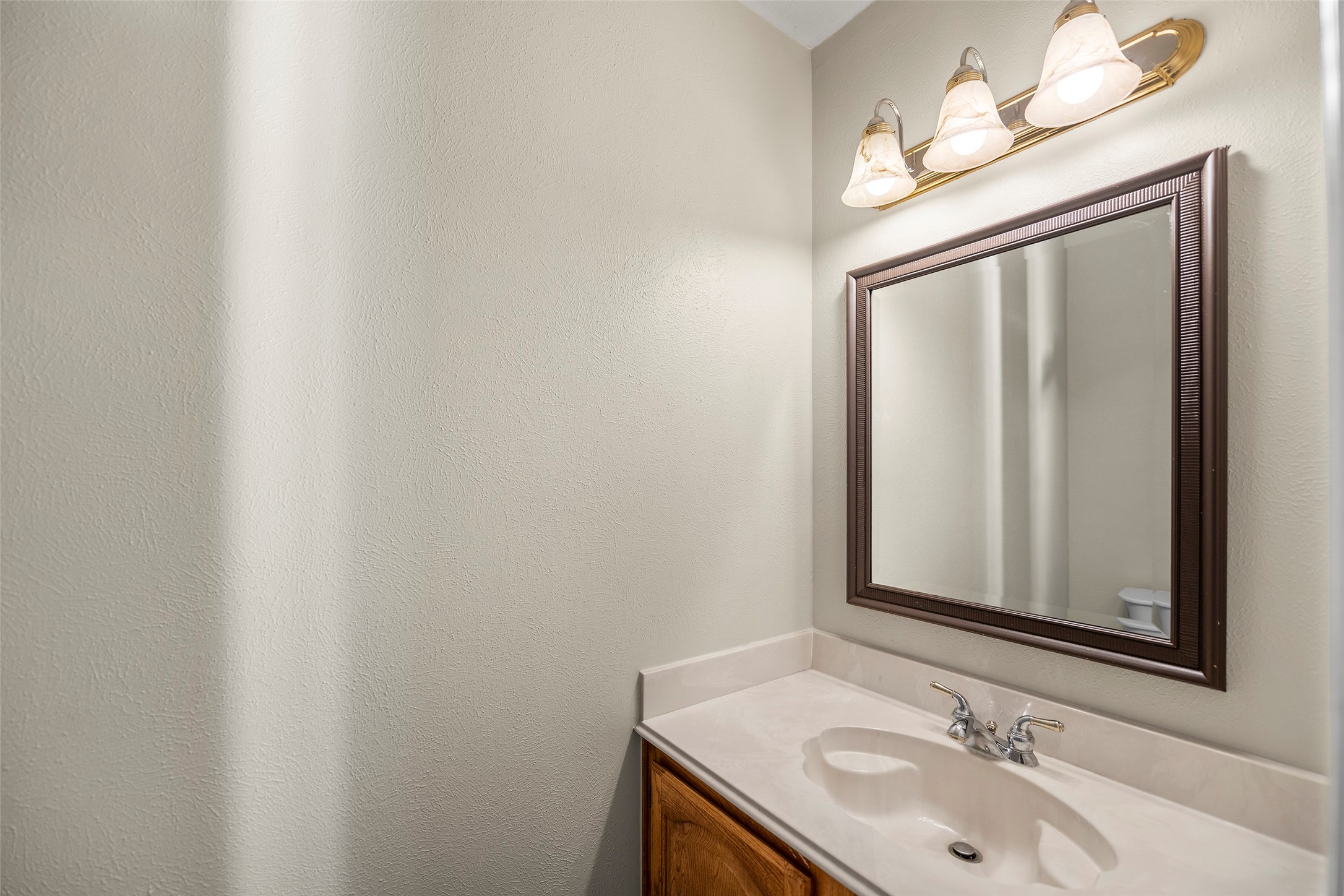 2631 Woodsboro Drive Property Photo 13