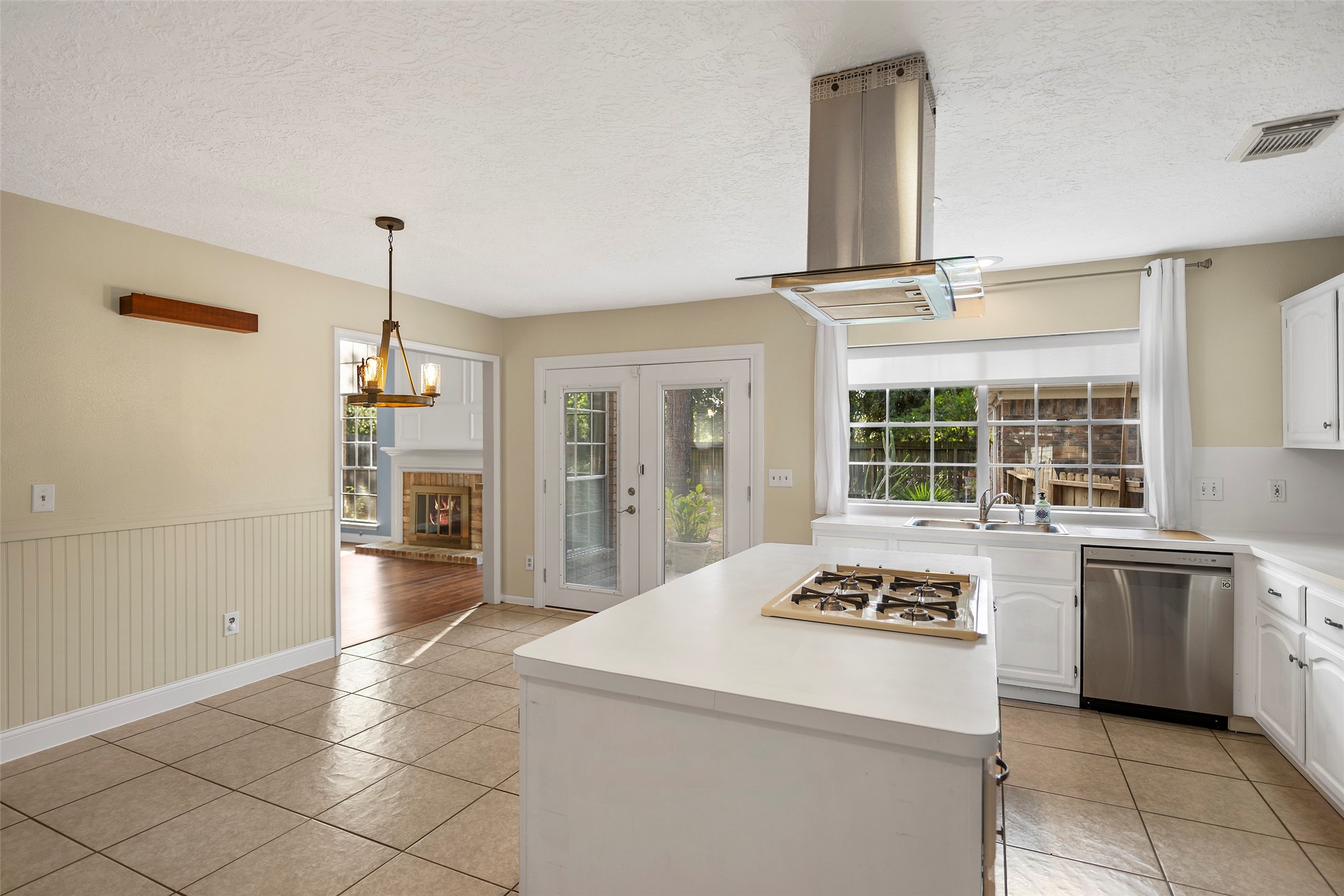 2631 Woodsboro Drive Property Photo 42