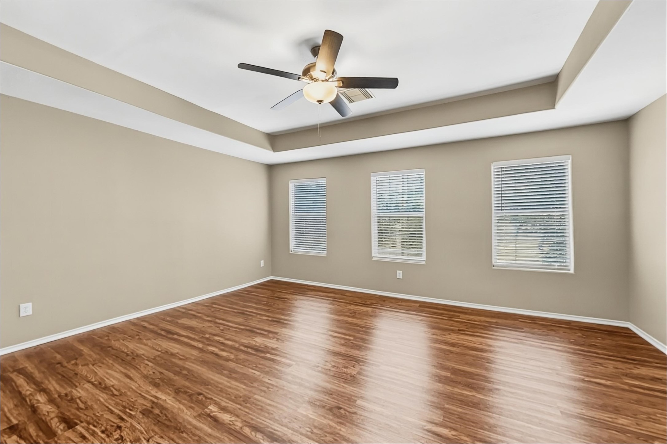 503 Pine Cluster Court Property Photo 9