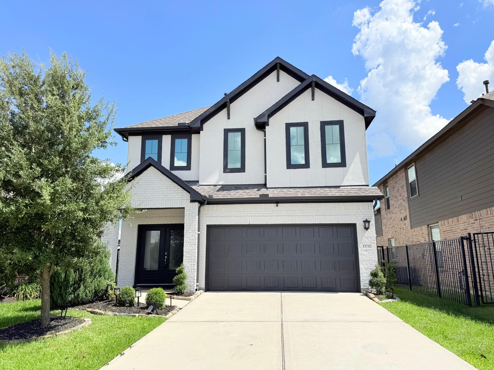 15782 Cairnwell Bend Drive Property Photo 1
