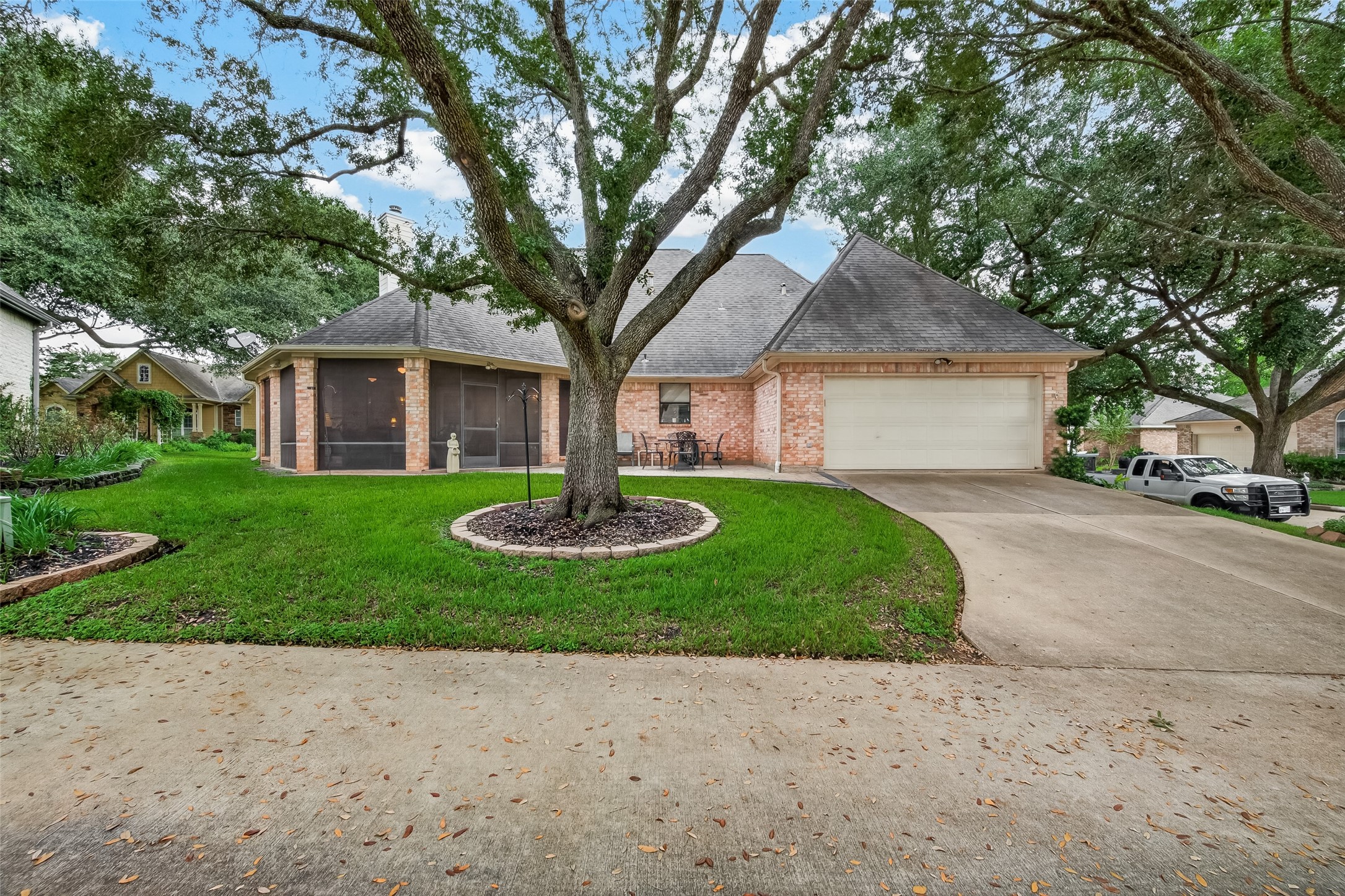 4607 Lake Village Drive Property Photo 34