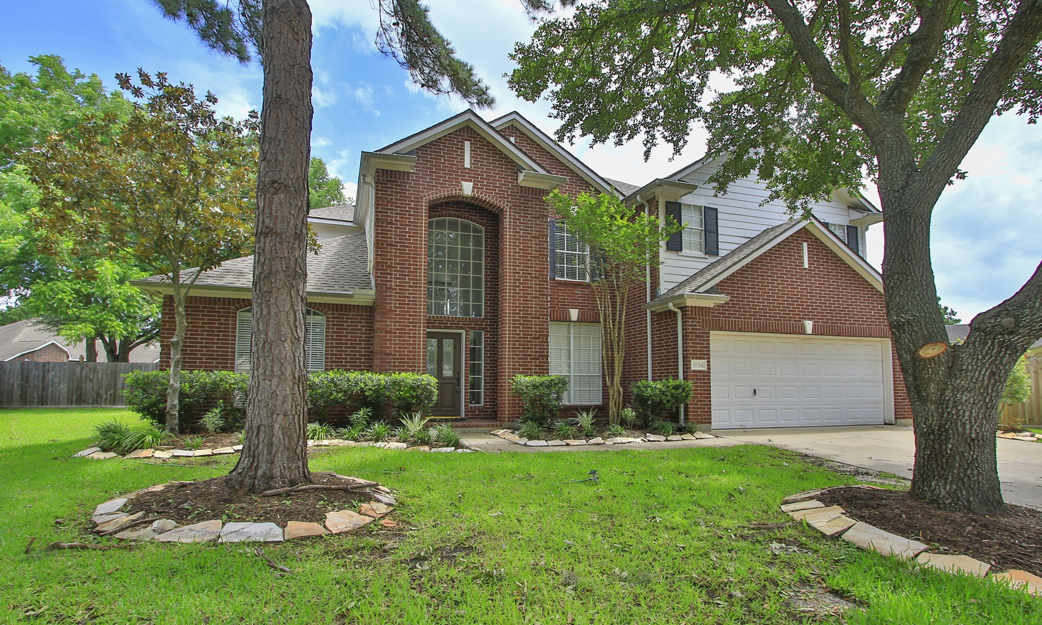10314 Cliff Haven Court Property Photo 1