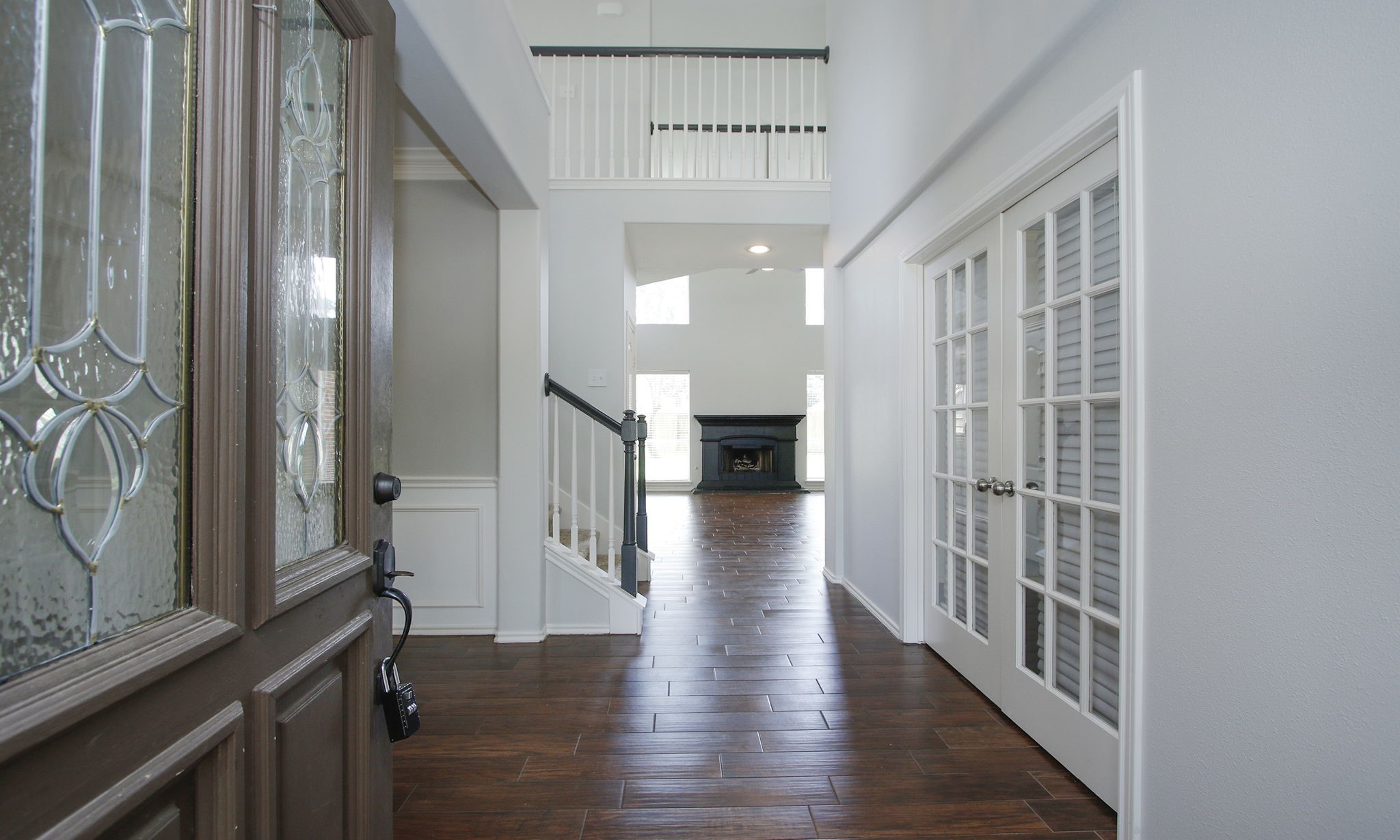 10314 Cliff Haven Court Property Photo 4