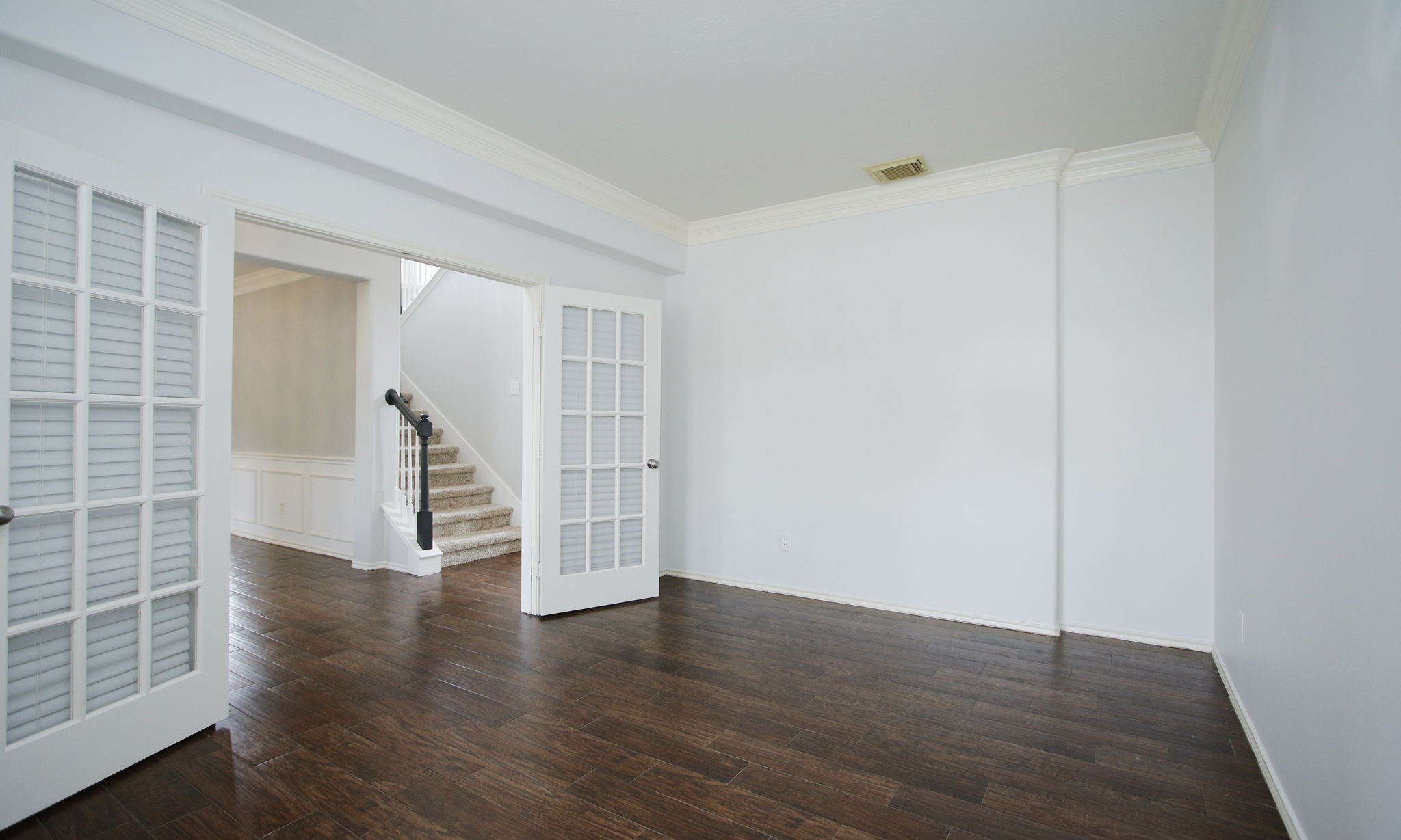 10314 Cliff Haven Court Property Photo 14