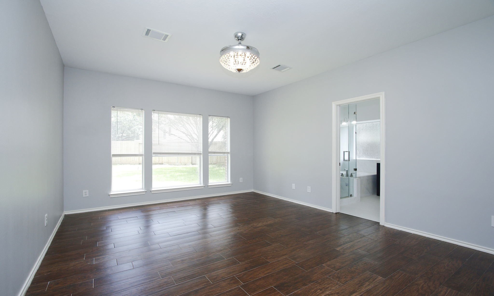 10314 Cliff Haven Court Property Photo 18