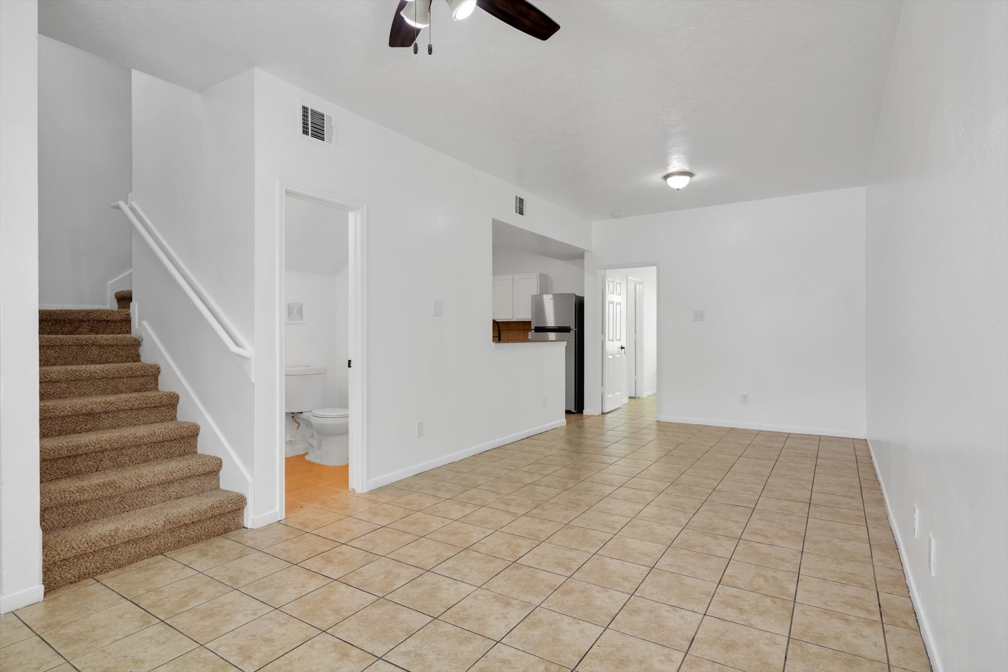 6933 Liverpool Street Property Photo 4