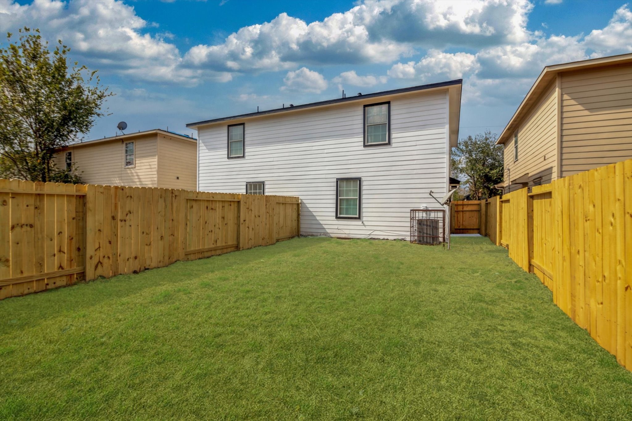 6933 Liverpool Street Property Photo 27