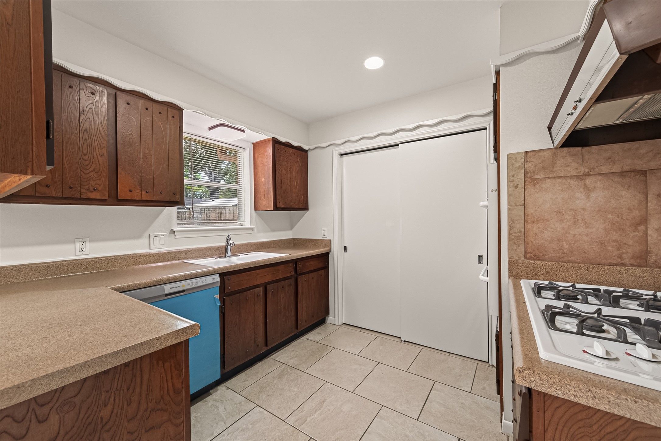 8807 Langdon Lane Property Photo 19