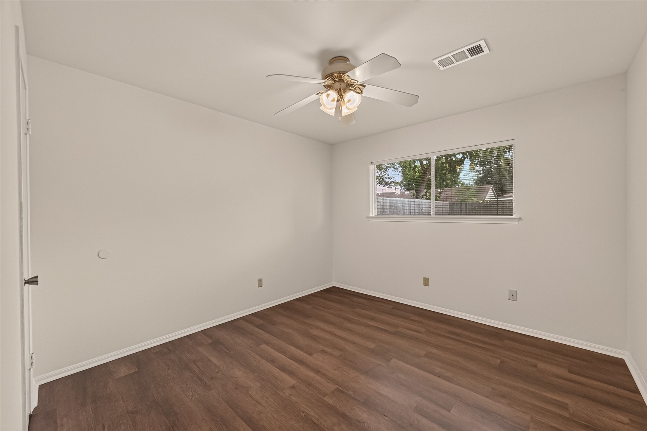 8807 Langdon Lane Property Photo 30