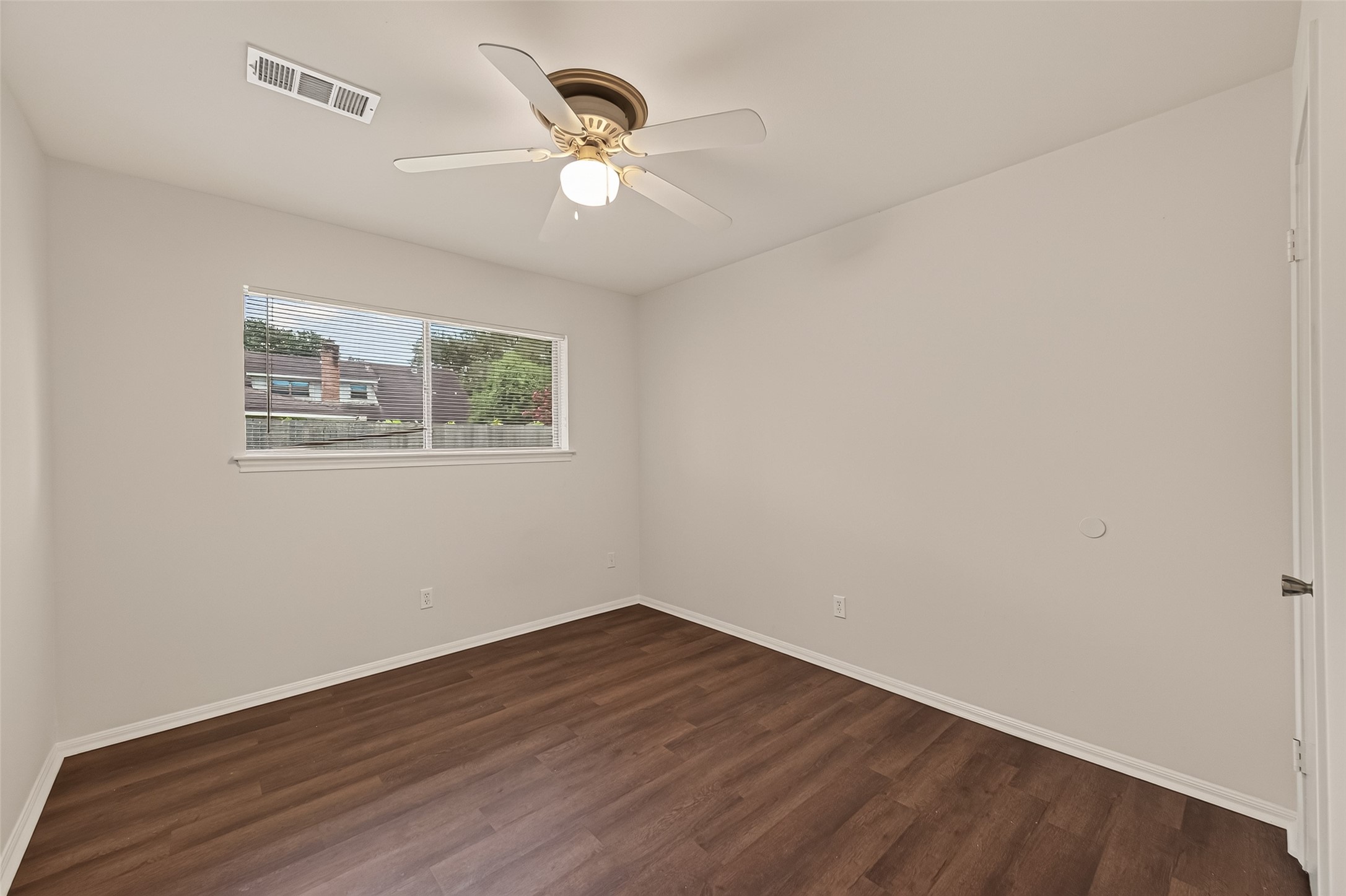 8807 Langdon Lane Property Photo 32