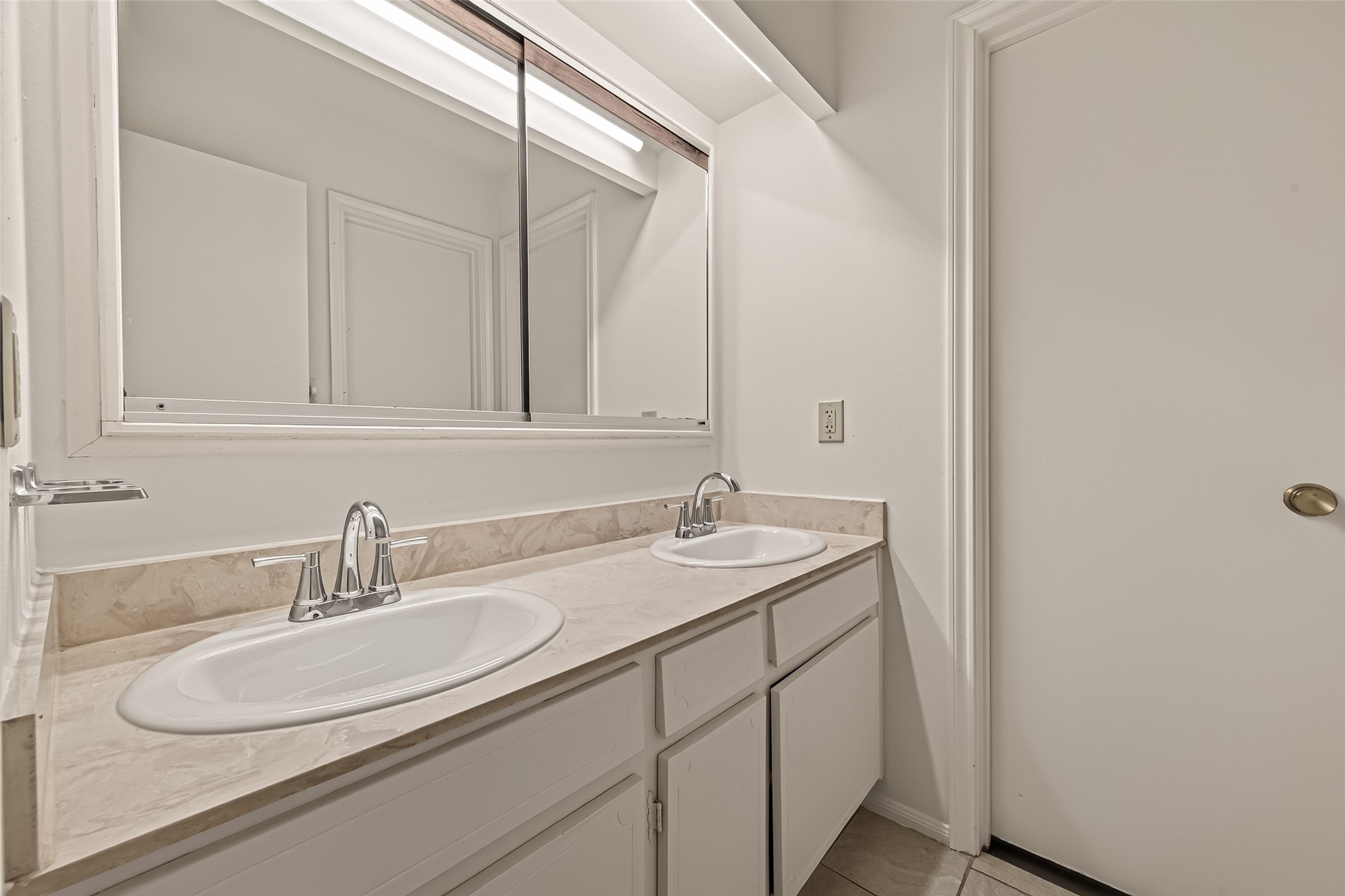 8807 Langdon Lane Property Photo 38