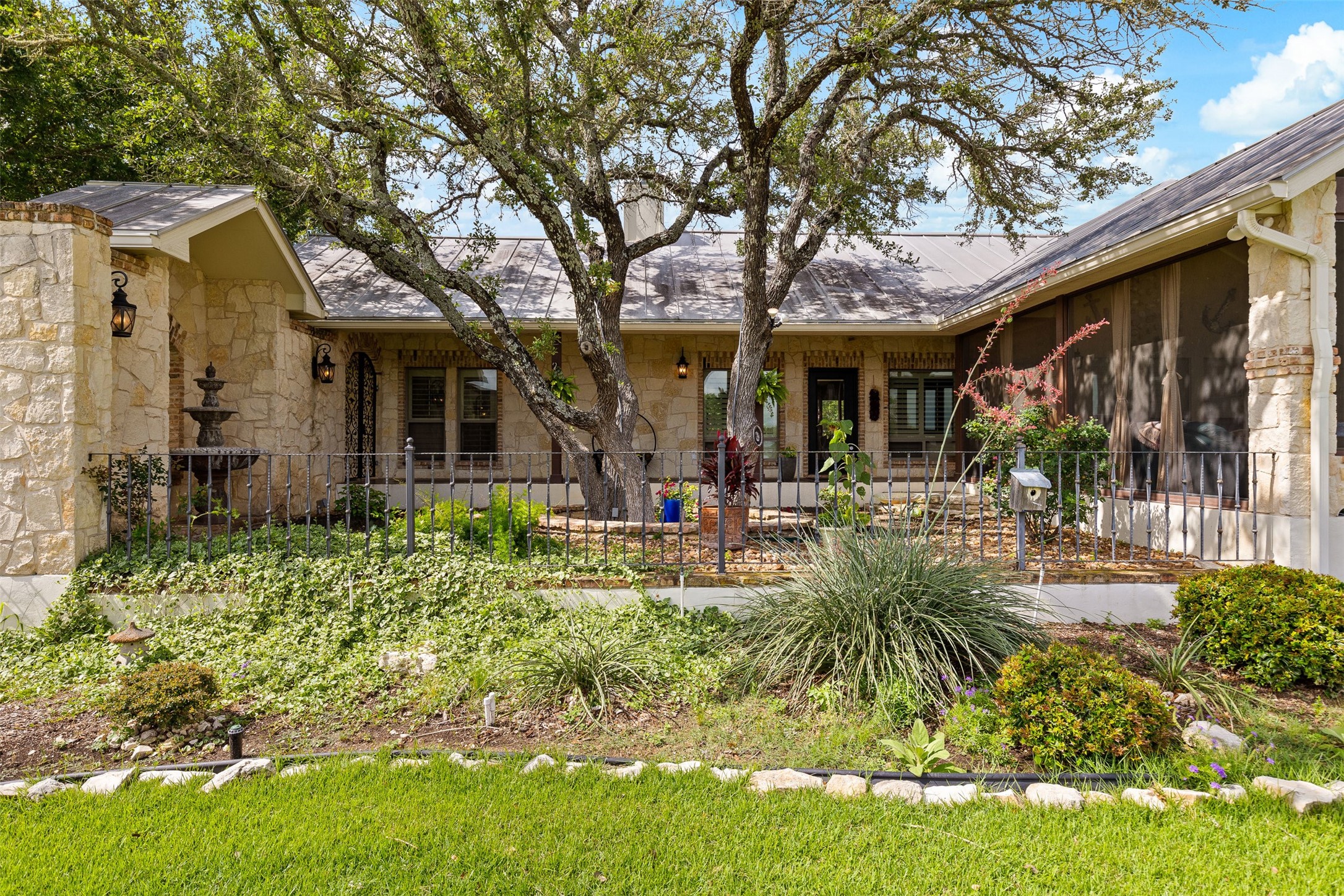 204 Kendall Jackson Property Photo 5