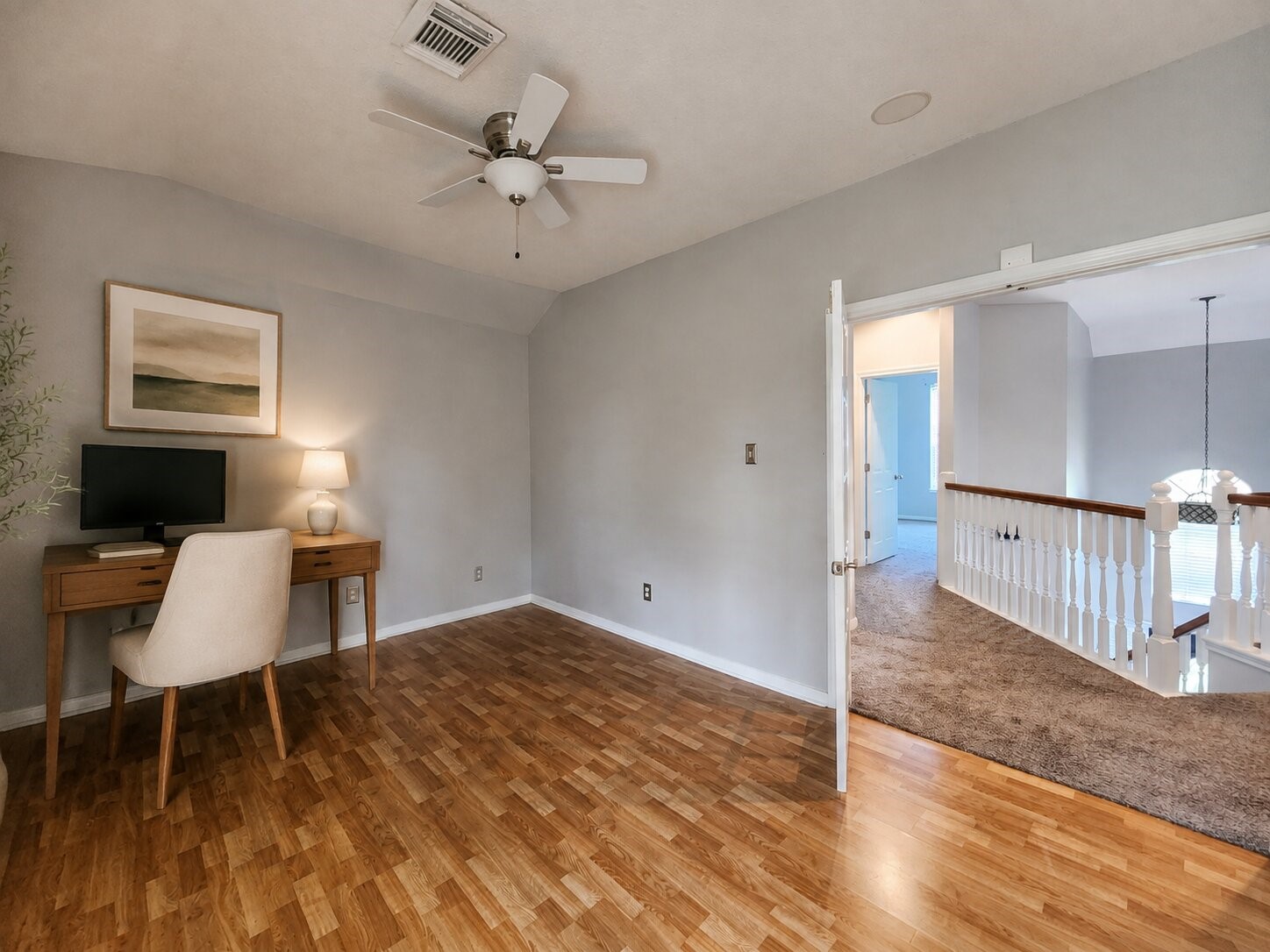 2412 N Mission Circle Property Photo 17