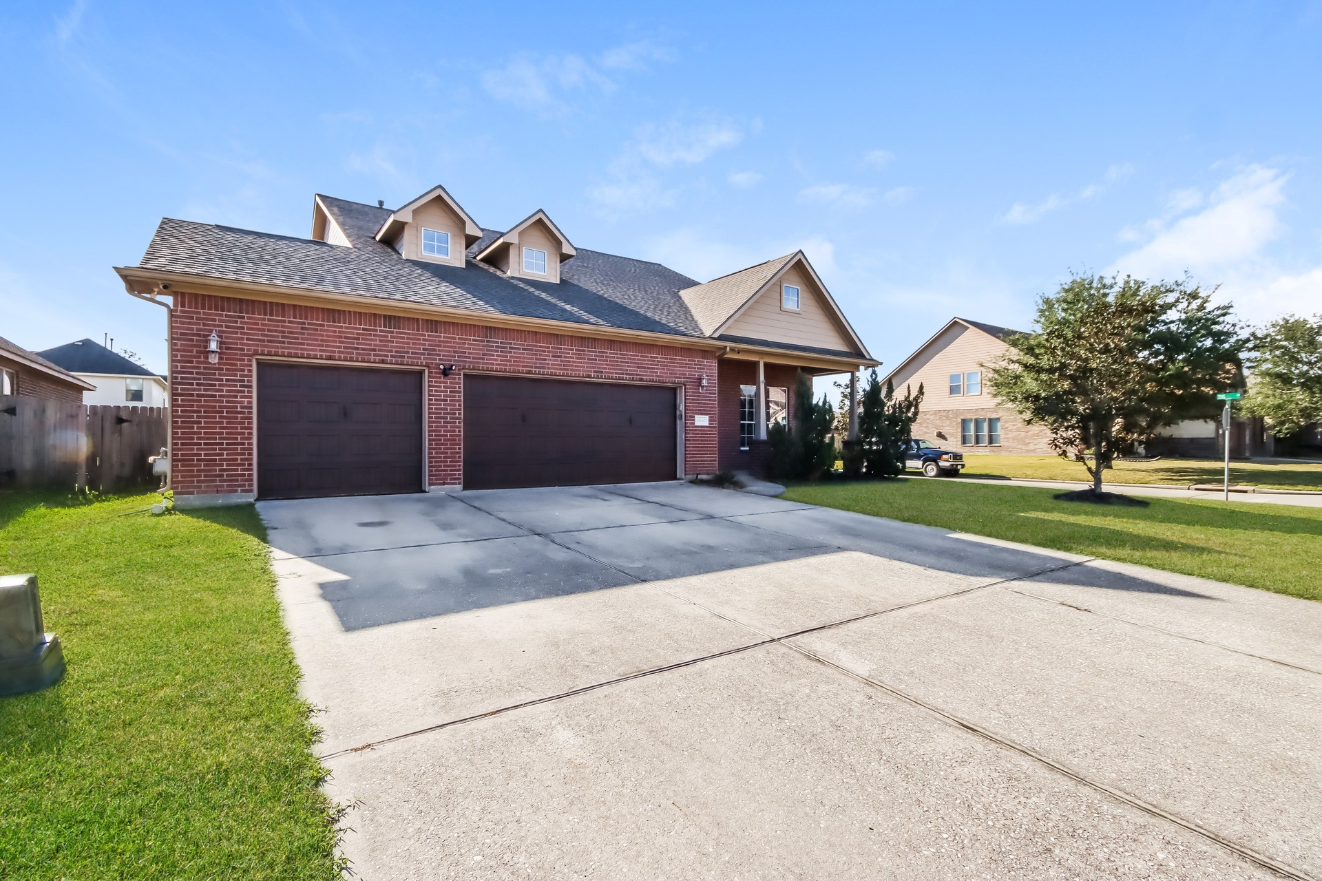 21630 Hansom Drive Property Photo 3