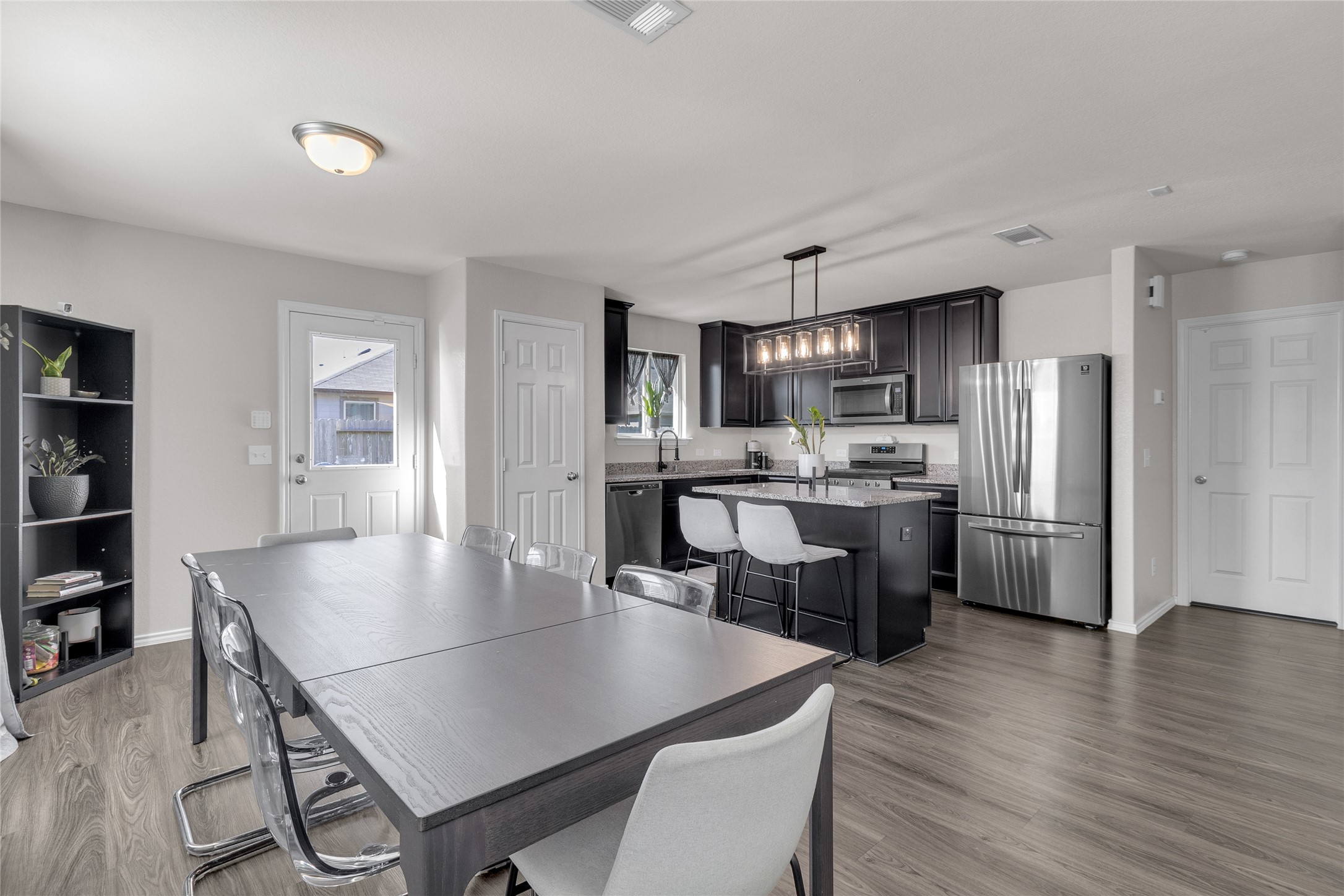 1719 Avocet Way Property Photo 12
