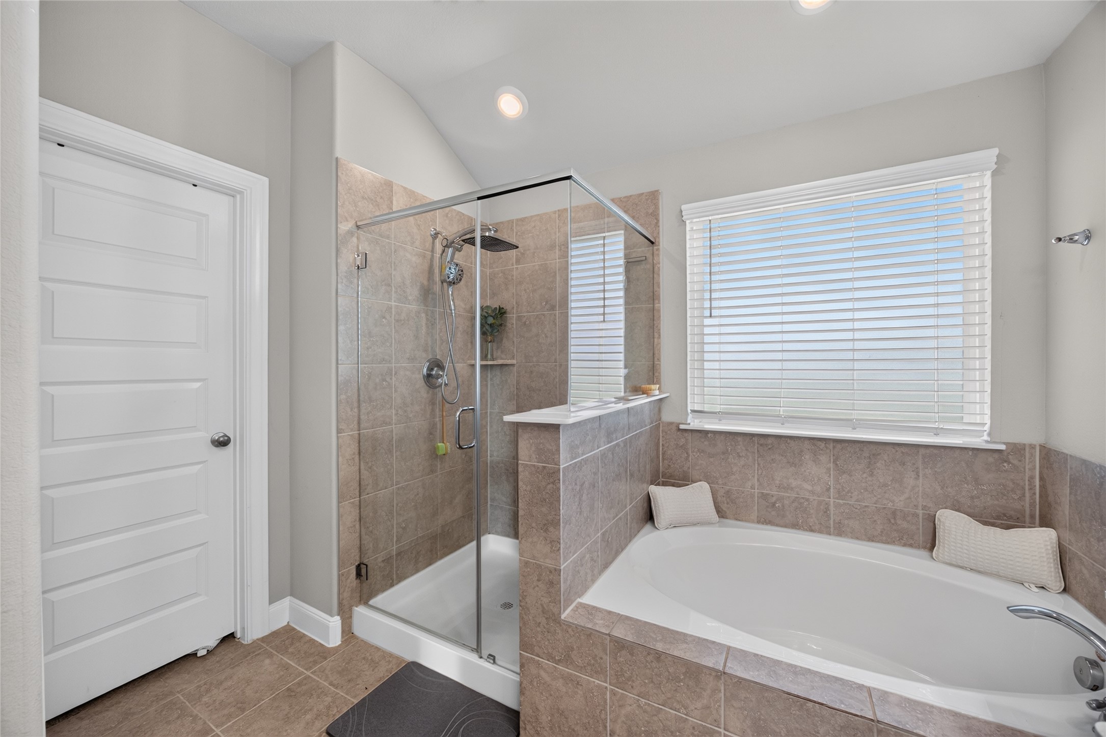 24603 Dover Bend Way Property Photo 14