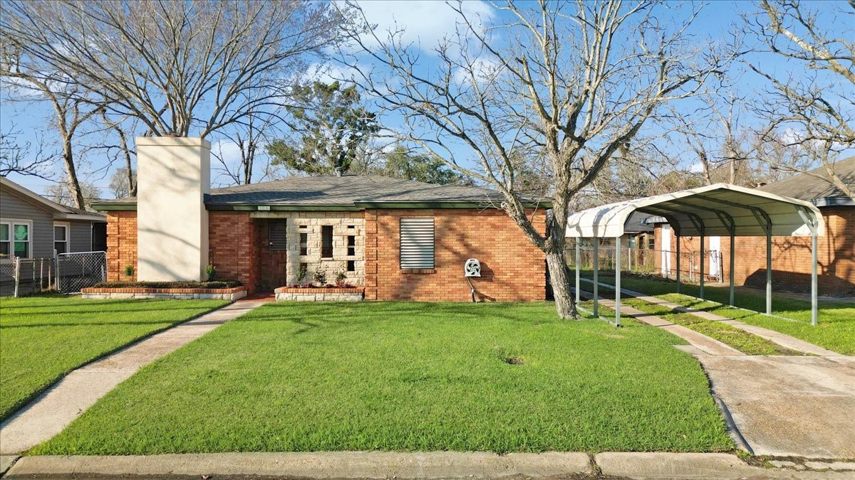 3002 Danforth Drive Property Photo 1