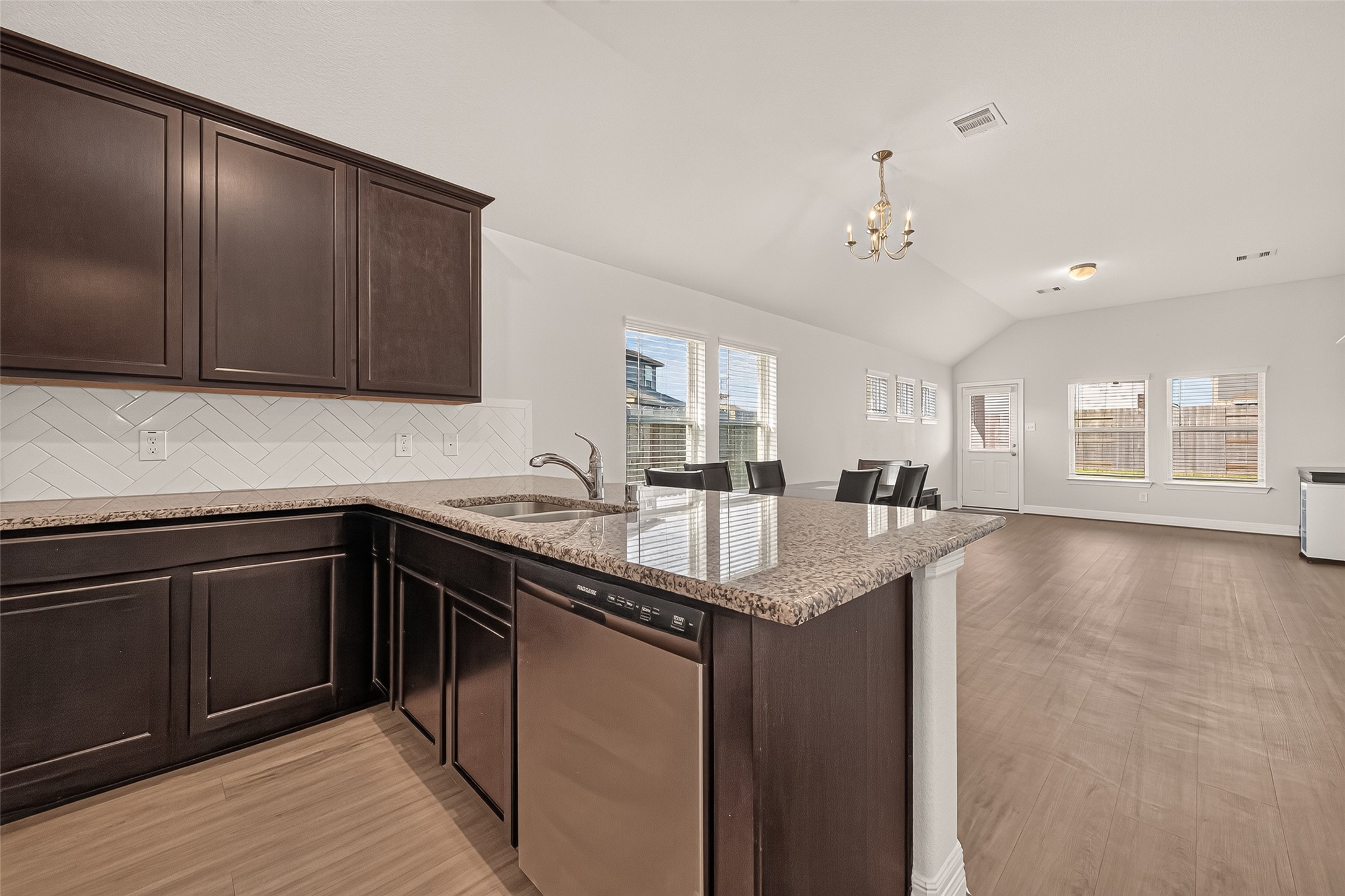 7423 Sunlit Harbor Drive Property Photo 13