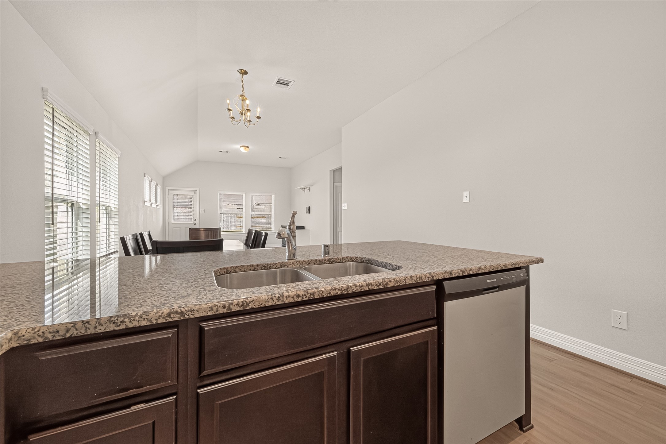 7423 Sunlit Harbor Drive Property Photo 16