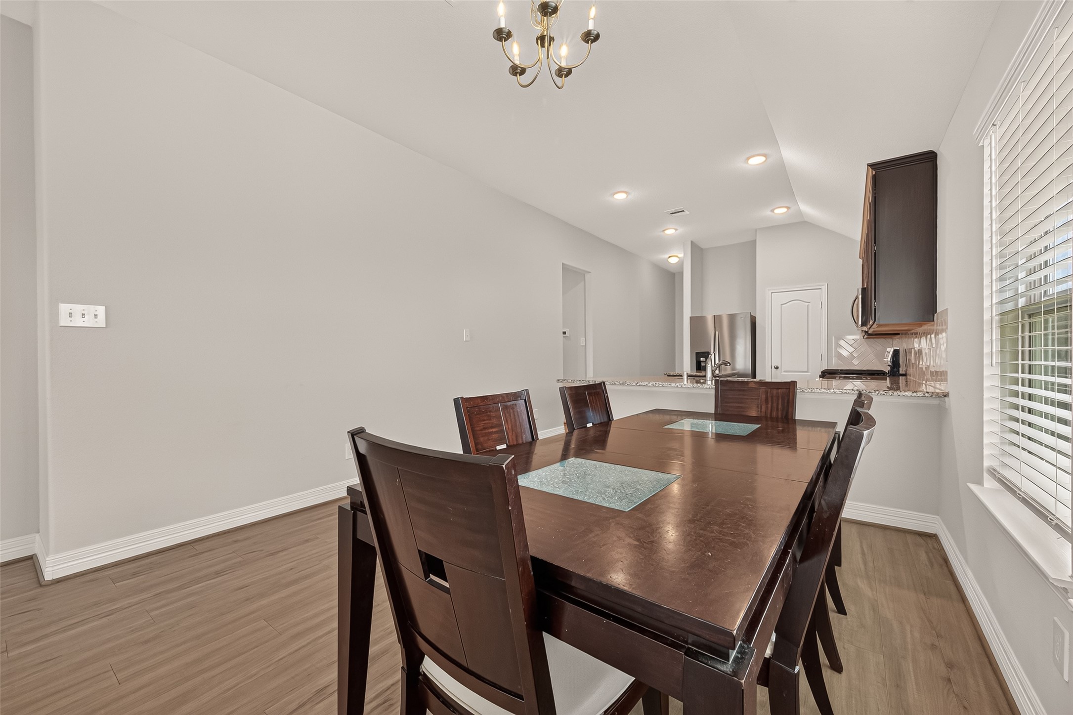 7423 Sunlit Harbor Drive Property Photo 20