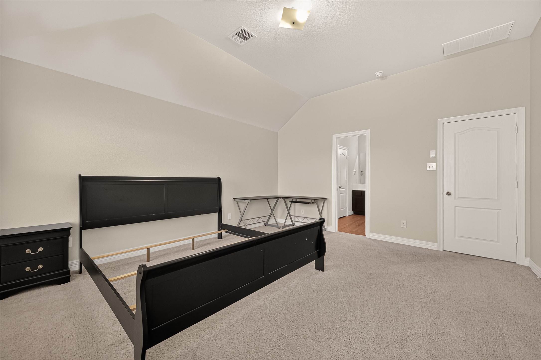 7423 Sunlit Harbor Drive Property Photo 21