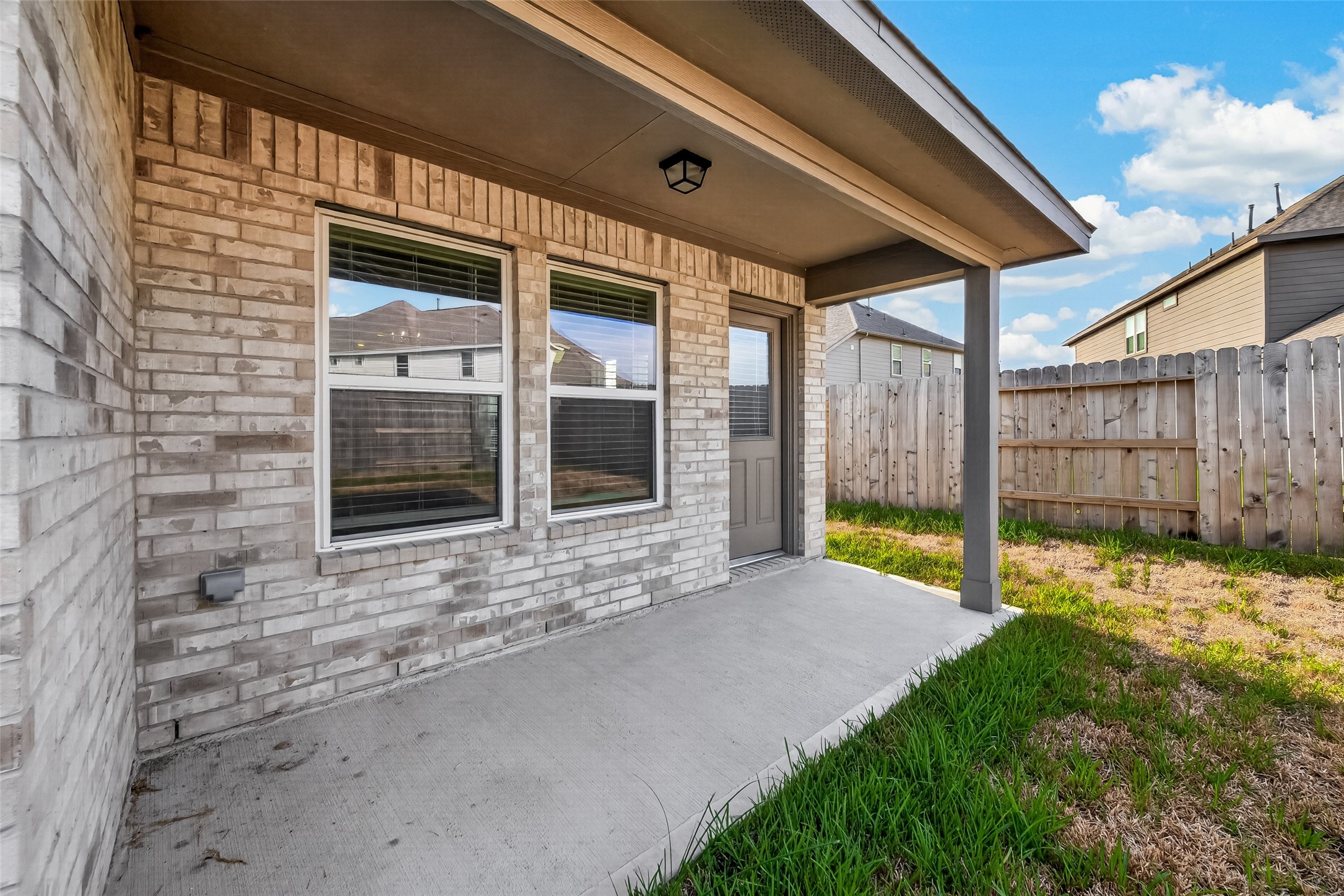 7423 Sunlit Harbor Drive Property Photo 41