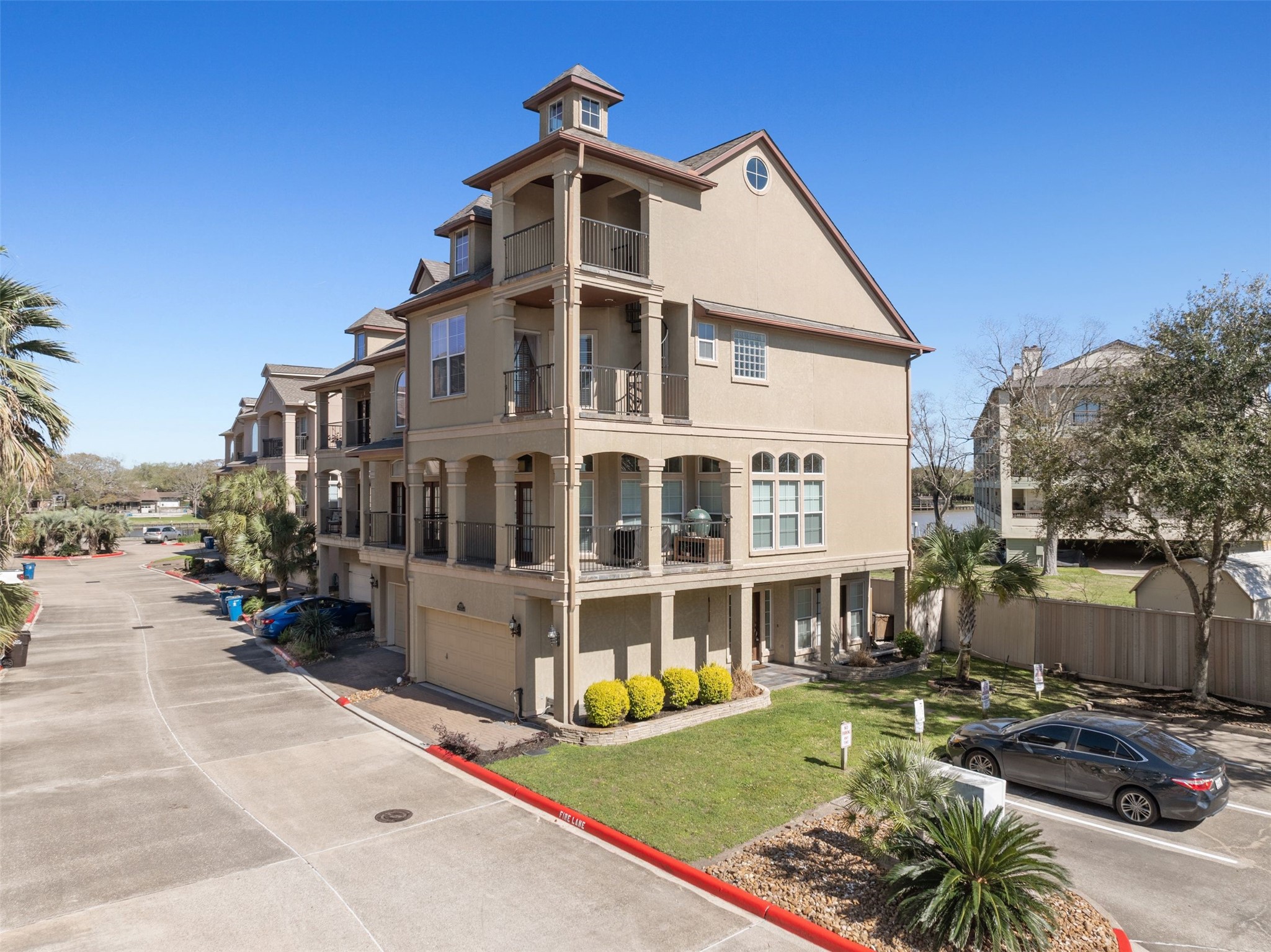 18725 Egret Oaks Lane Property Photo