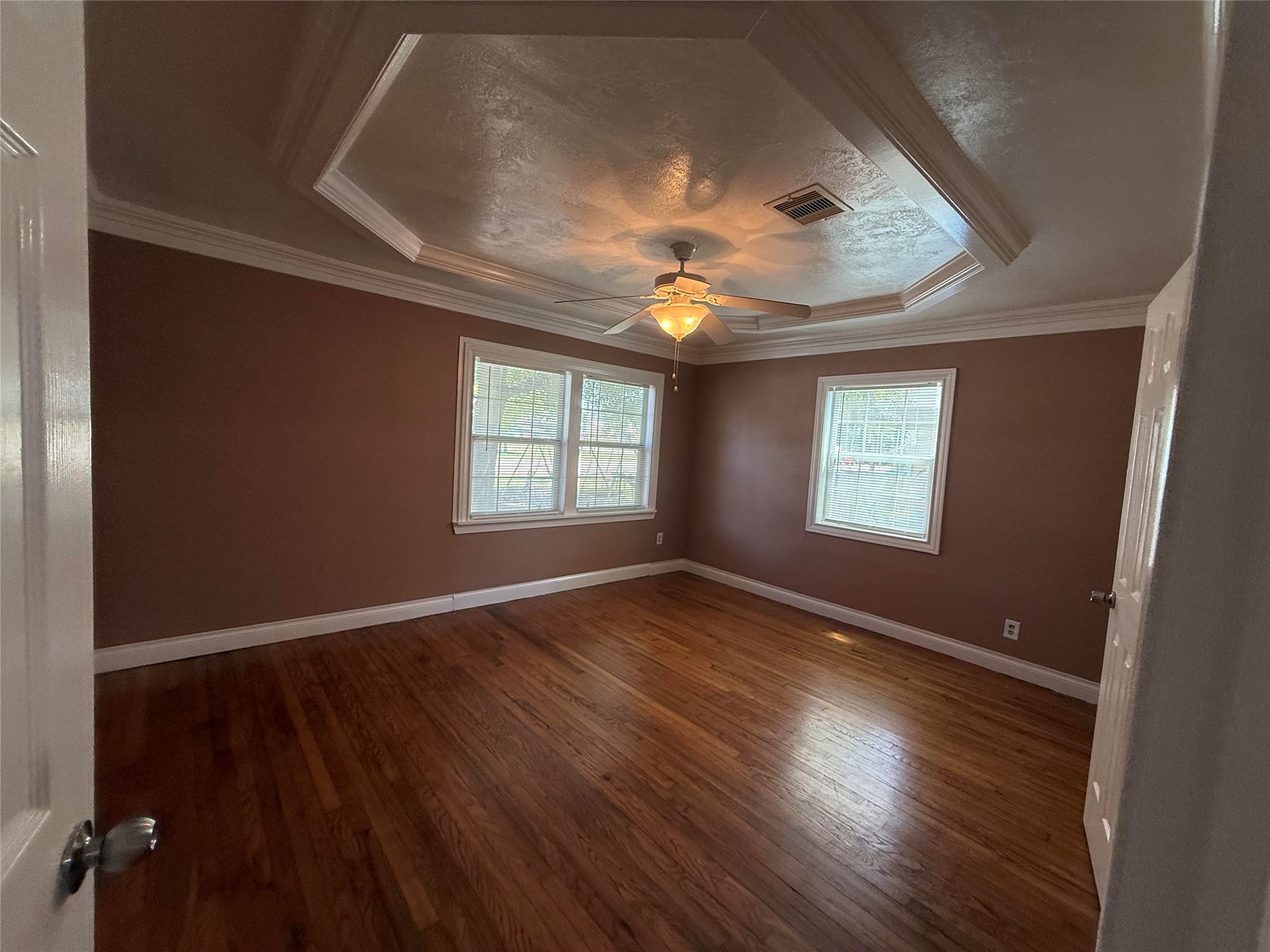 5424 Nightingale Drive Property Photo 11