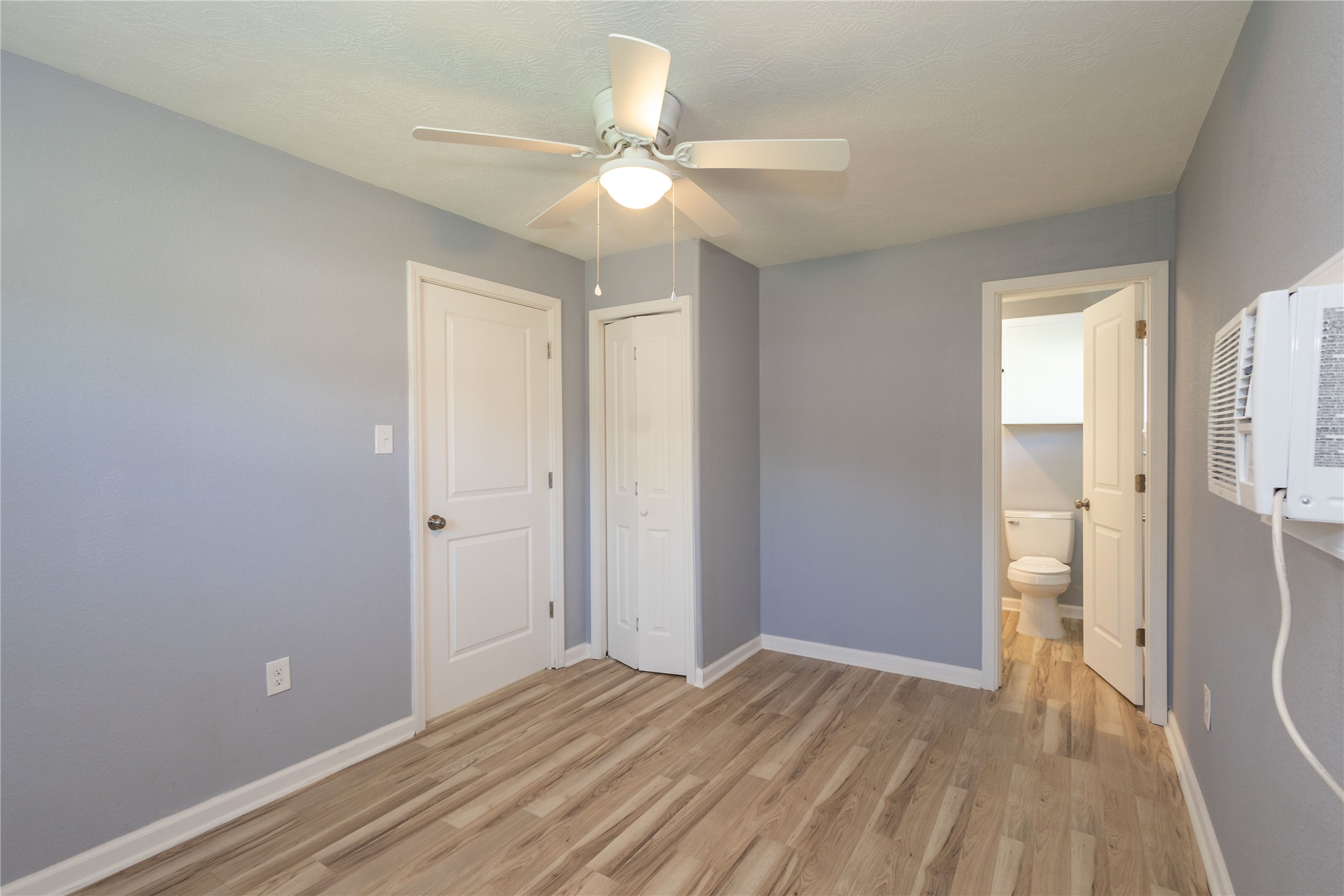 1840 Ollie Street Property Photo 12