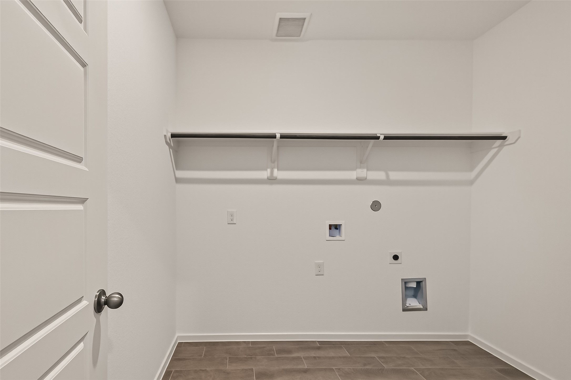 2510 Shallow Lake Lane Property Photo 17