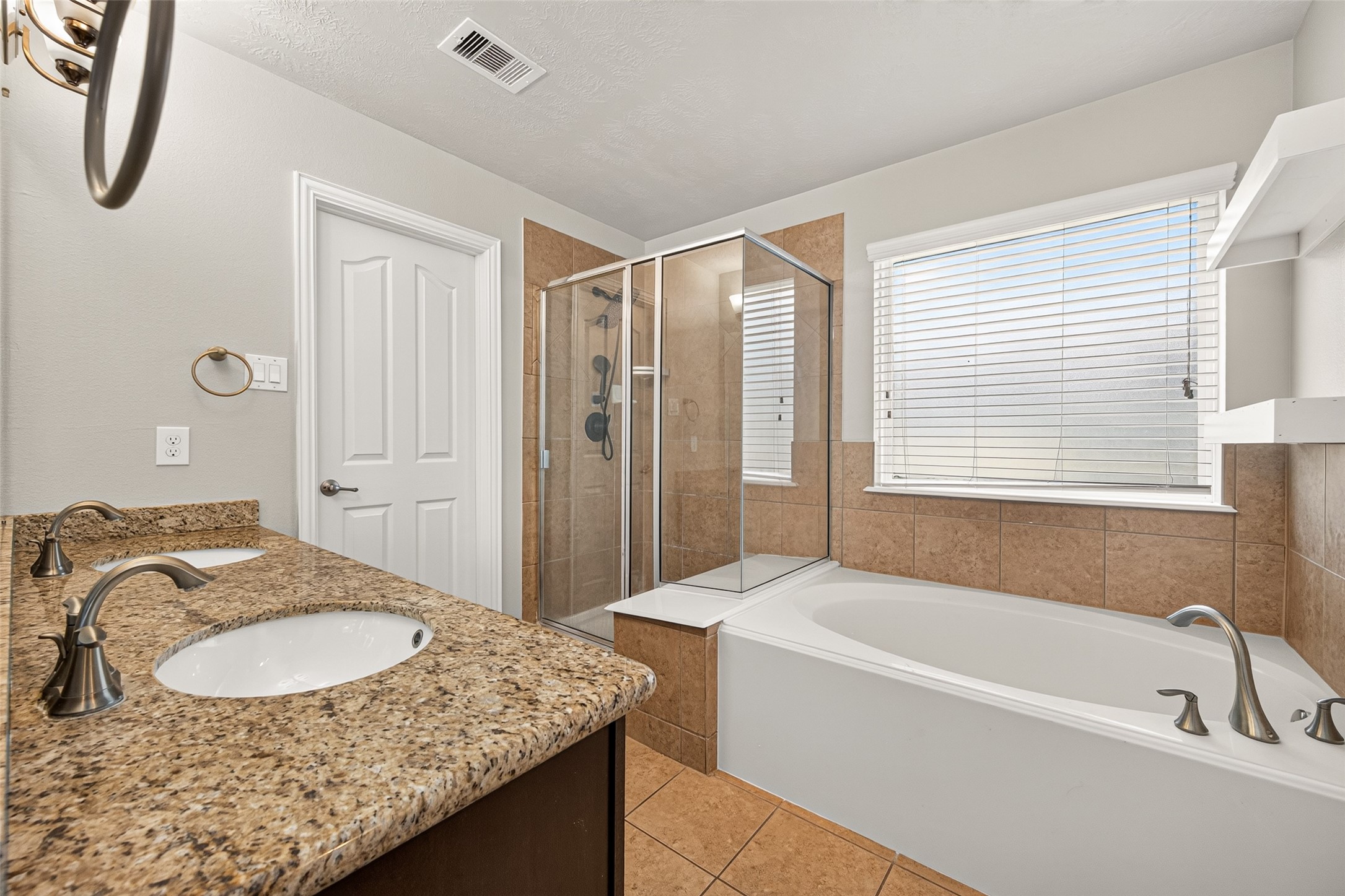 18115 Garnet Red Road Property Photo 33