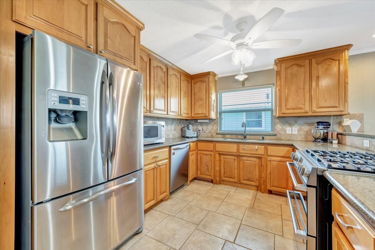 28 Dolphin Street Property Photo 21