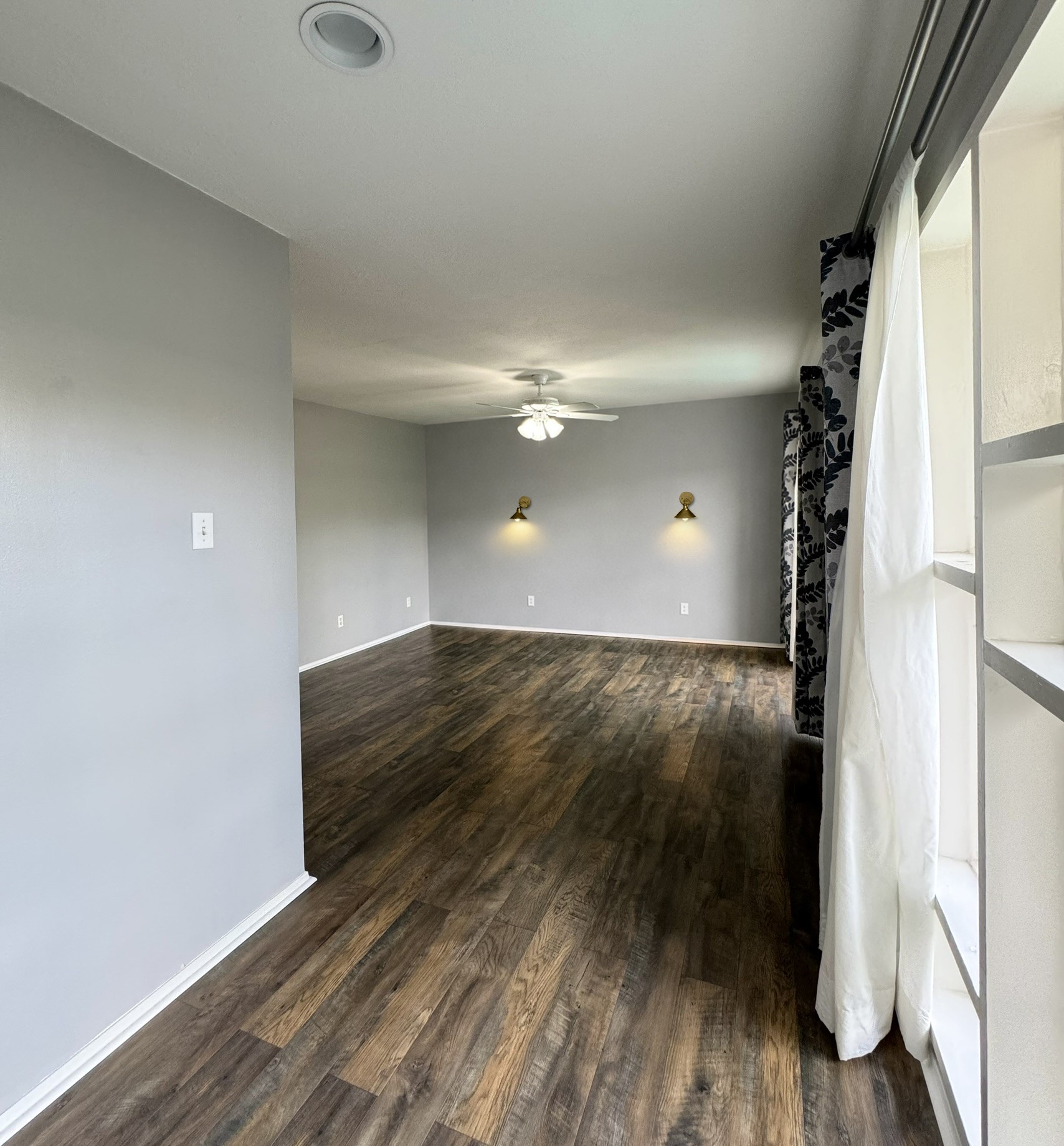 3502 Burlington Street 12 Property Photo 13