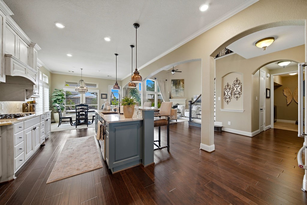 2513 Royal Field Lane Property Photo 15
