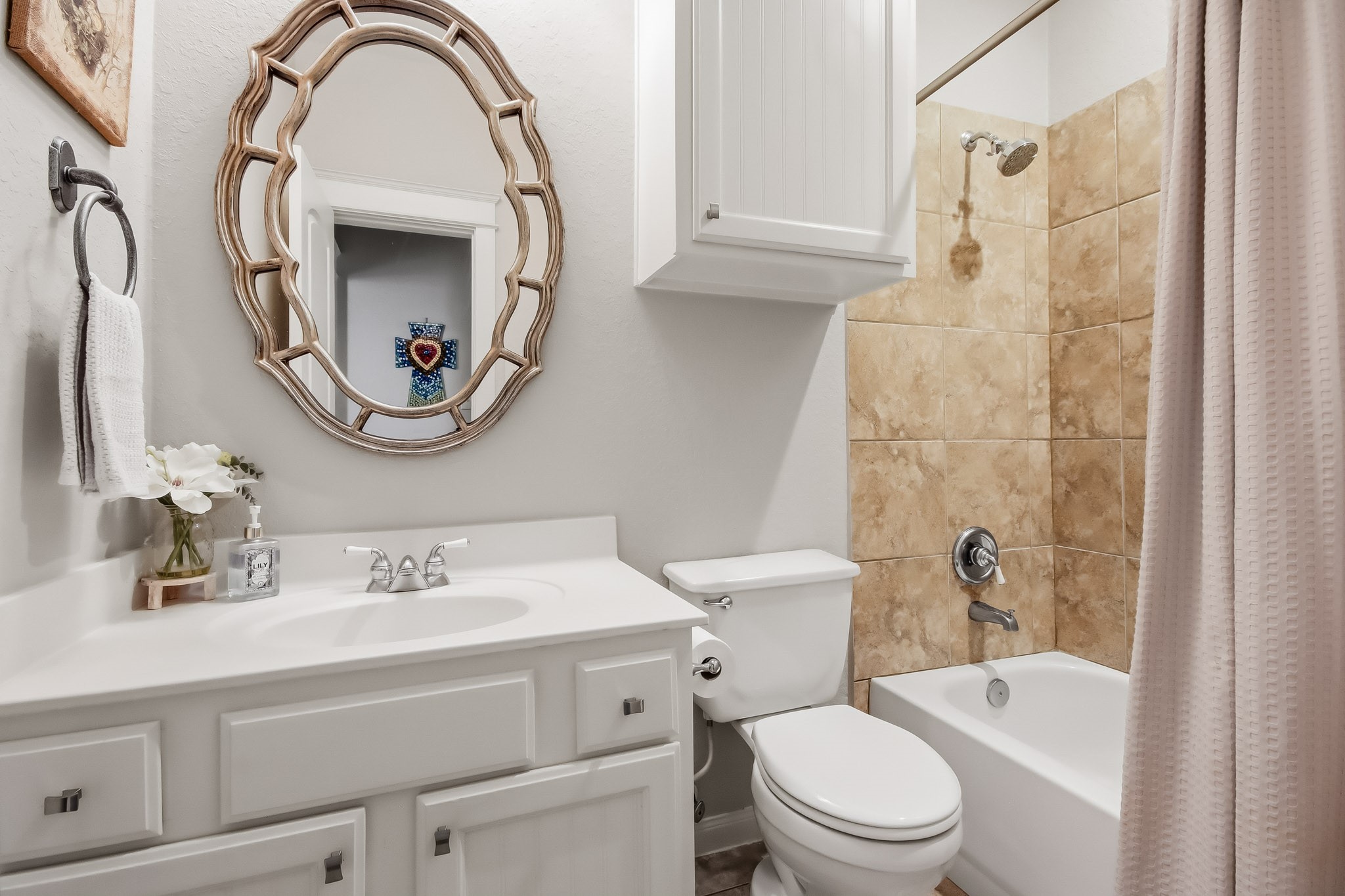 15 S Mews Wood Court Property Photo 13
