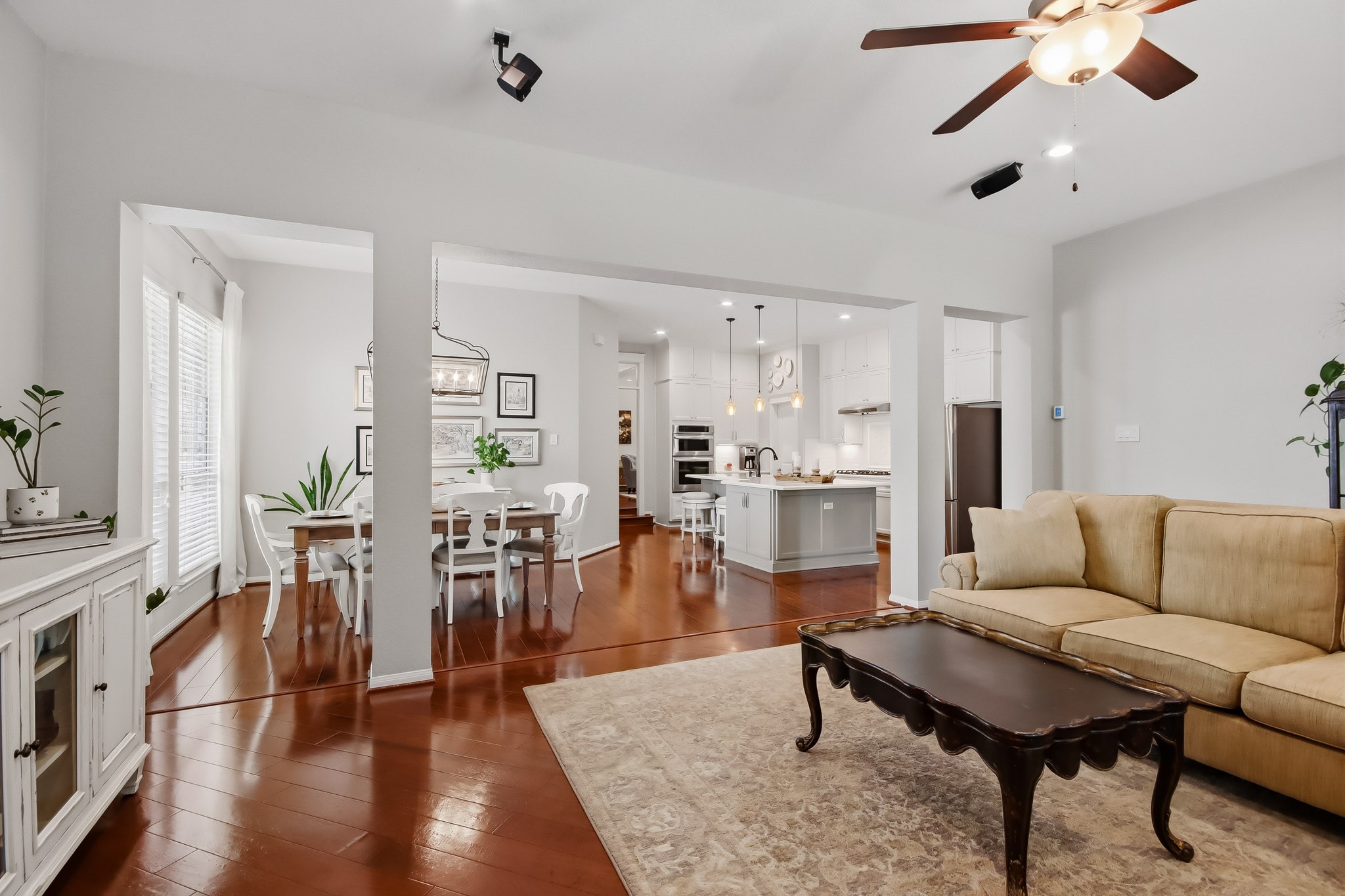 15 S Mews Wood Court Property Photo 24