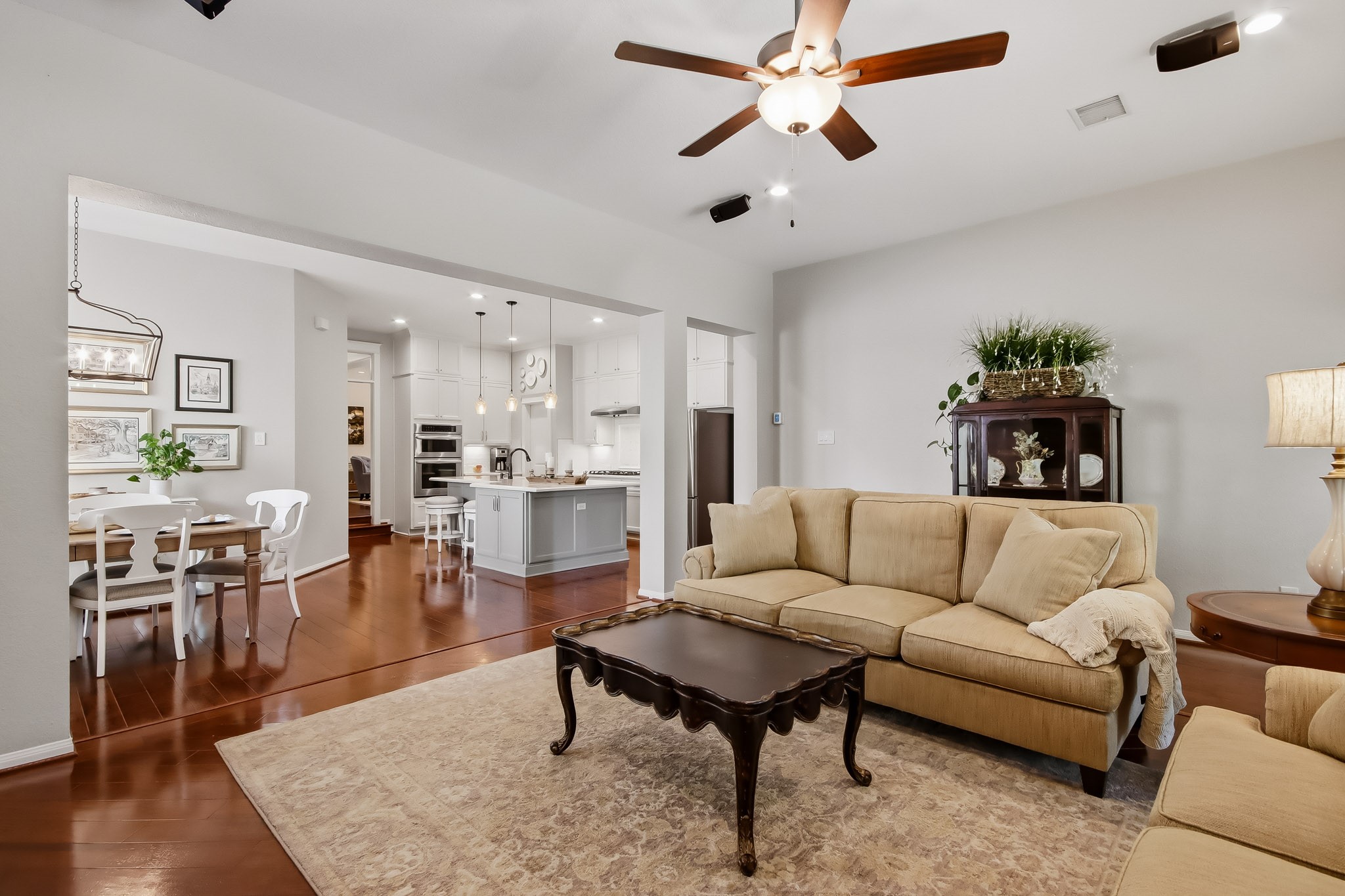 15 S Mews Wood Court Property Photo 25