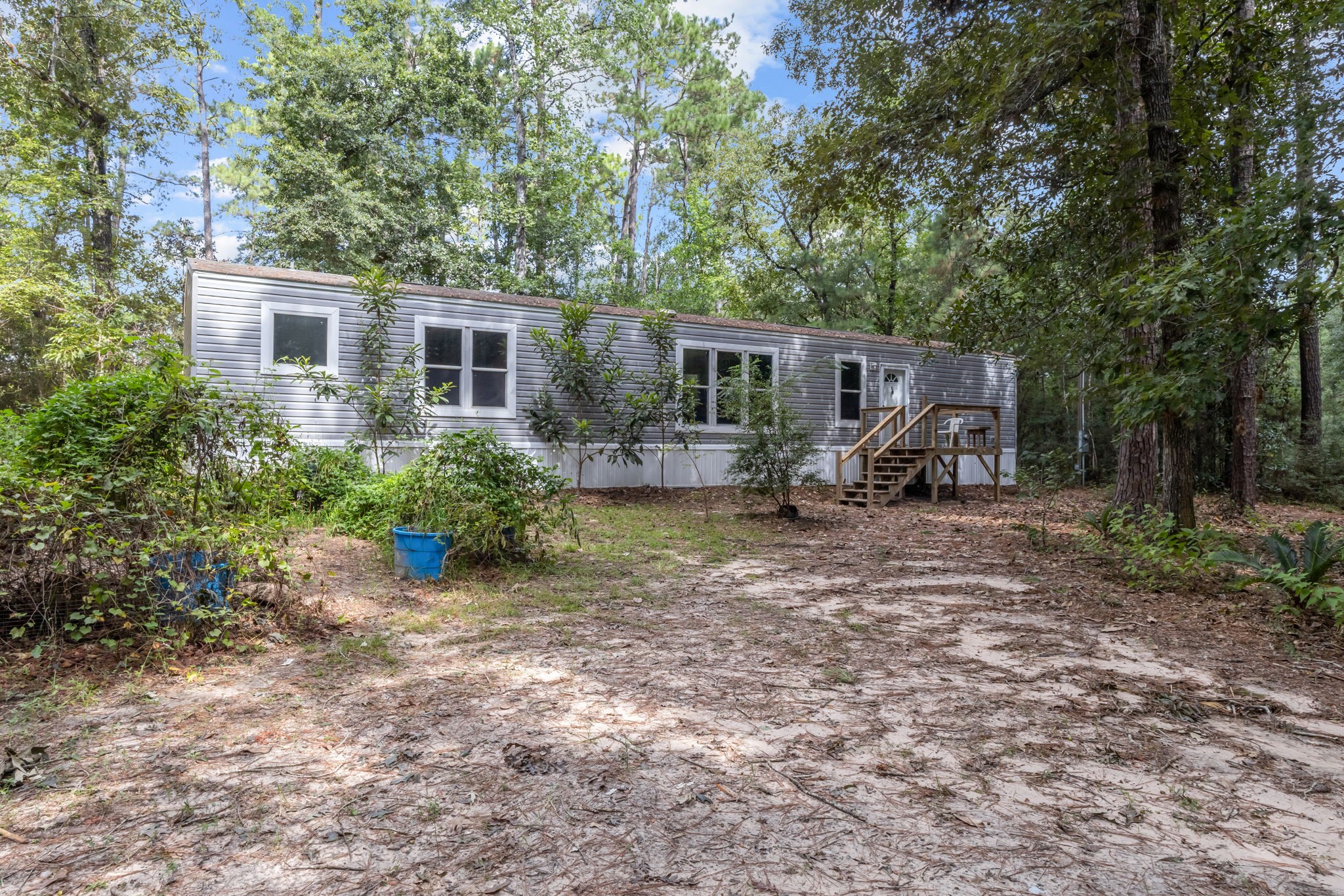 324 County Road 1815 Property Photo 2