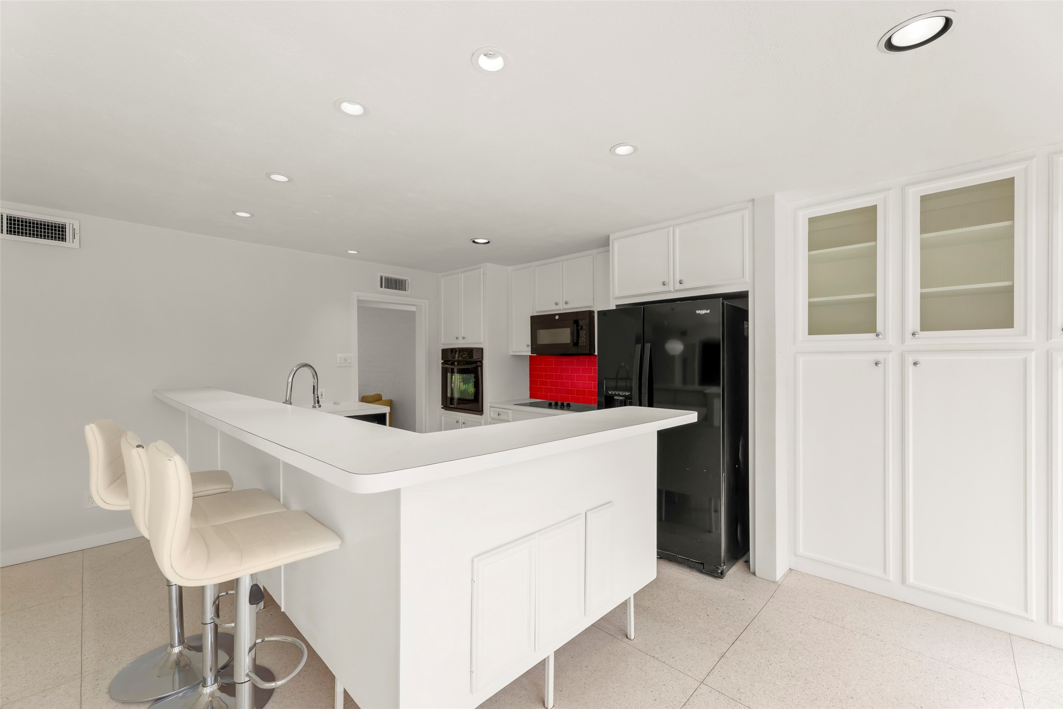 10211 Willowgrove Drive Property Photo 18