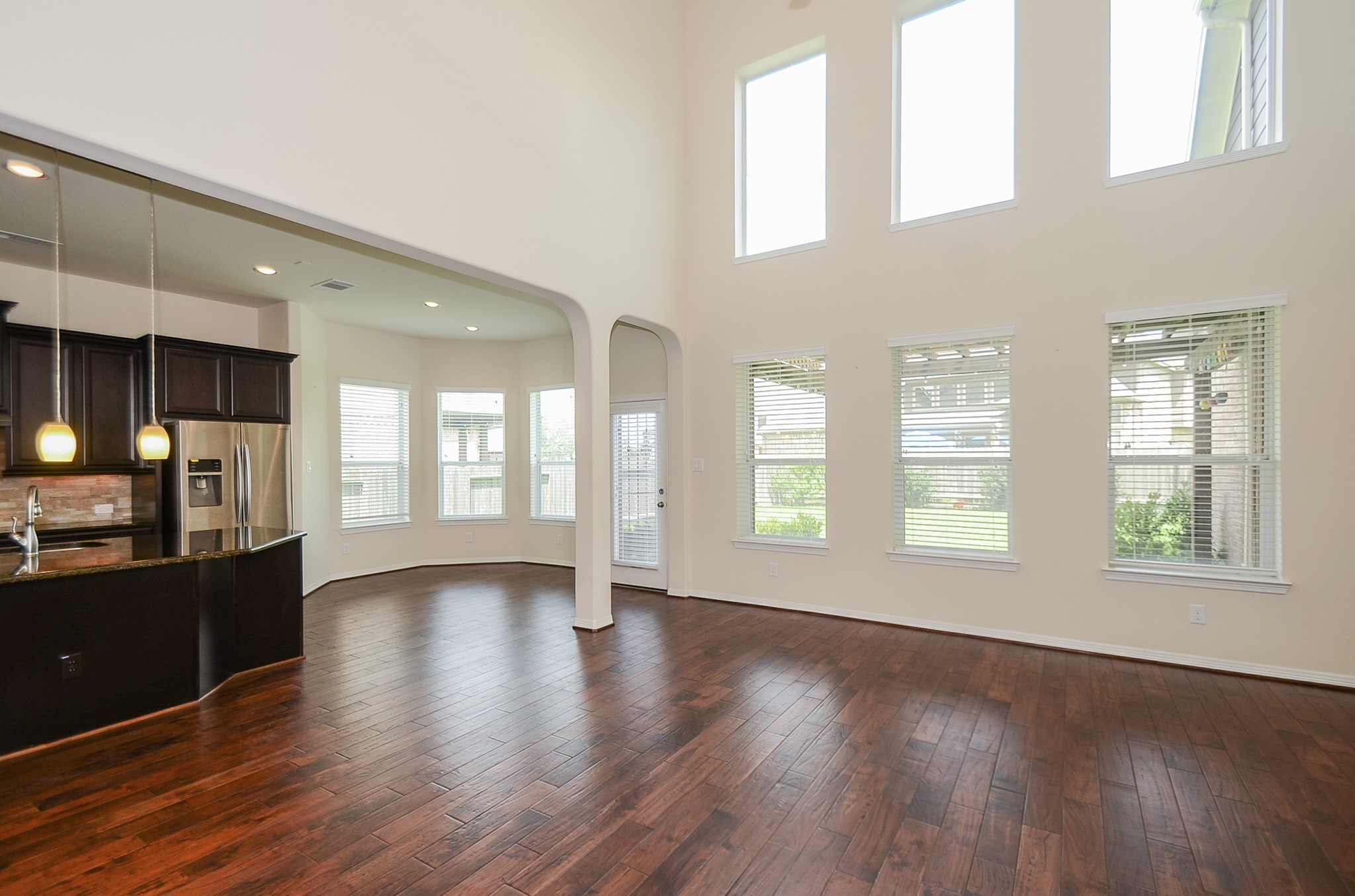 27031 Drybank Creek Lane Property Photo 9