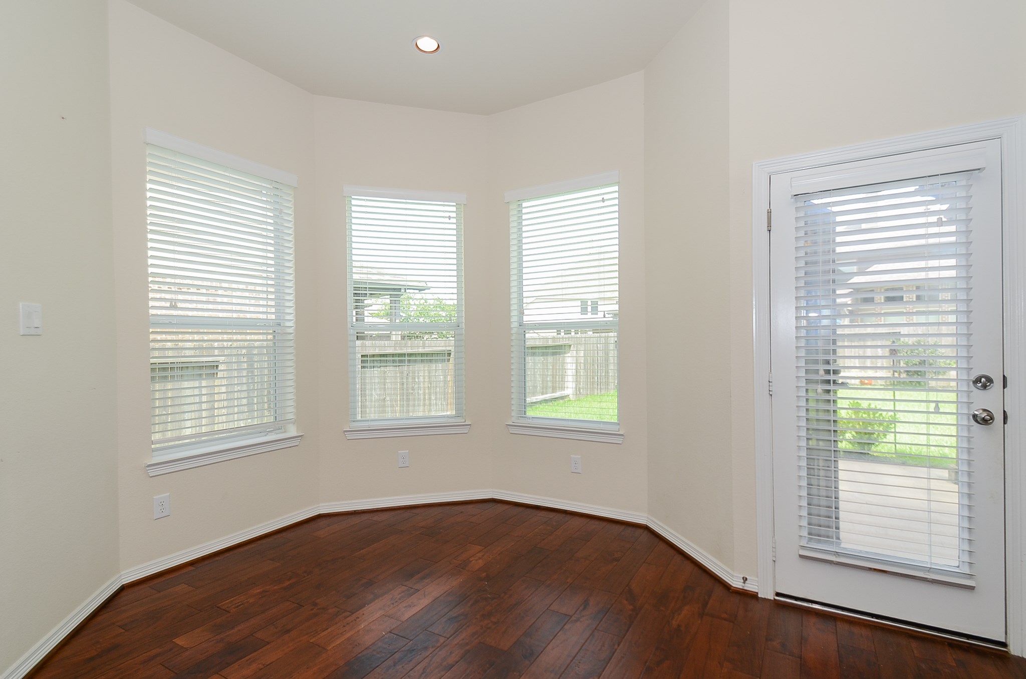 27031 Drybank Creek Lane Property Photo 15