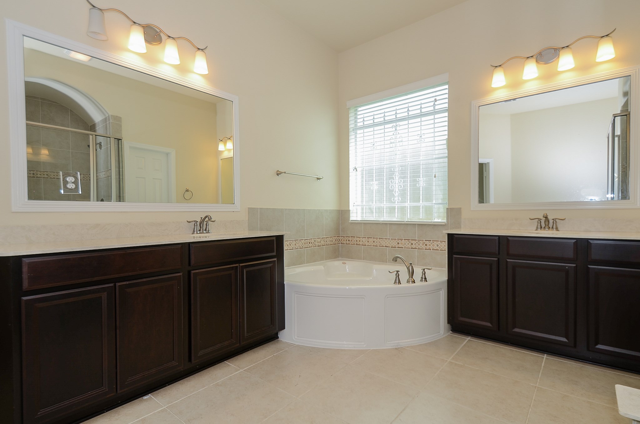 27031 Drybank Creek Lane Property Photo 18