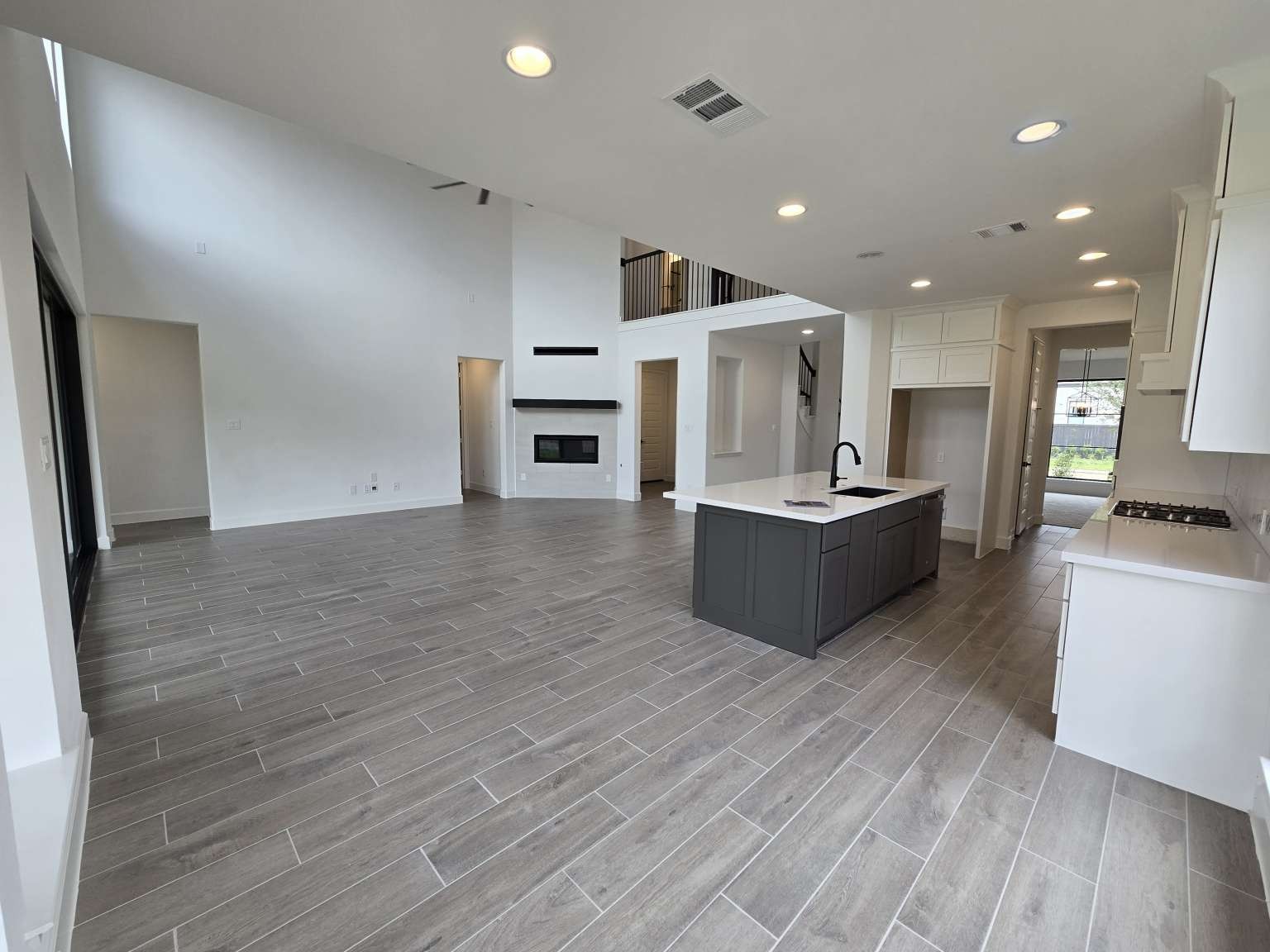 2639 Oregano Rise Drive Property Photo 9