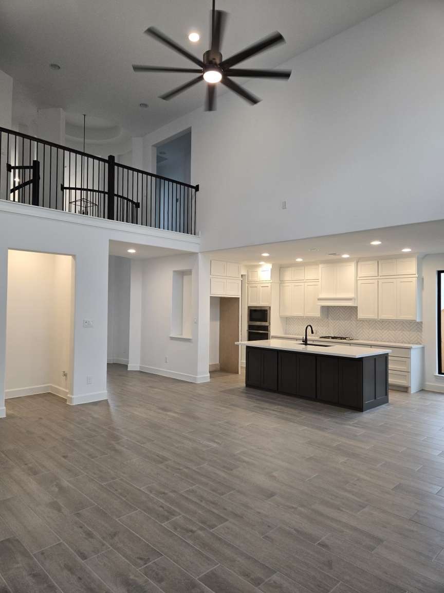 2639 Oregano Rise Drive Property Photo 11