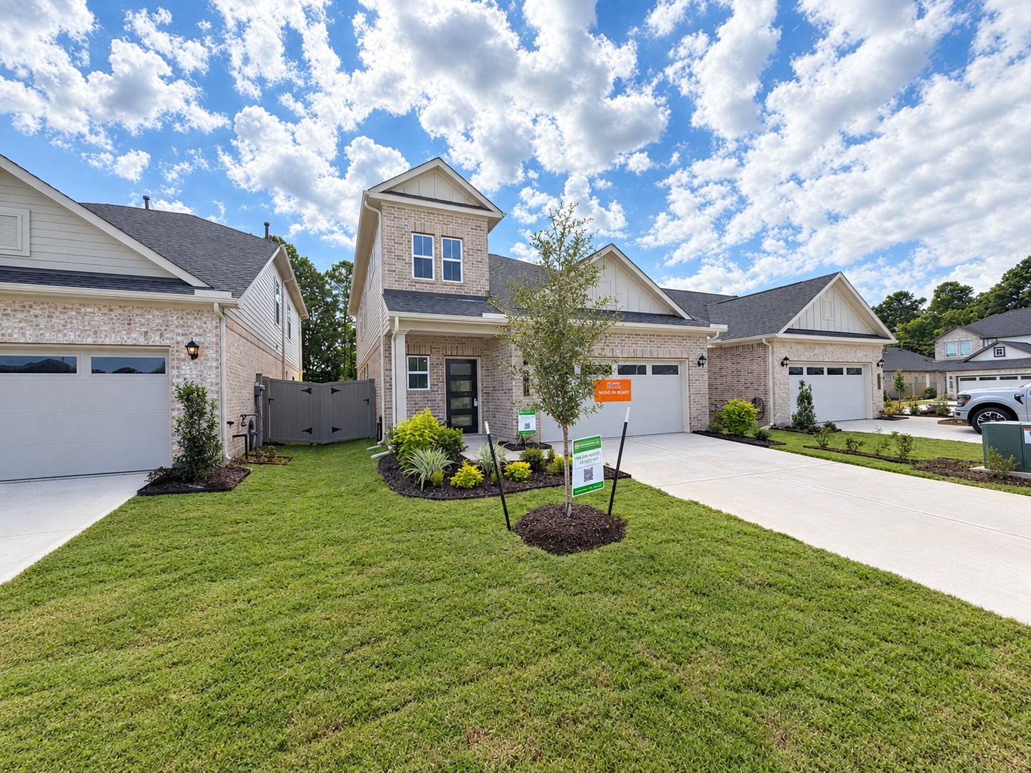 40595 Slough Way Property Photo 2