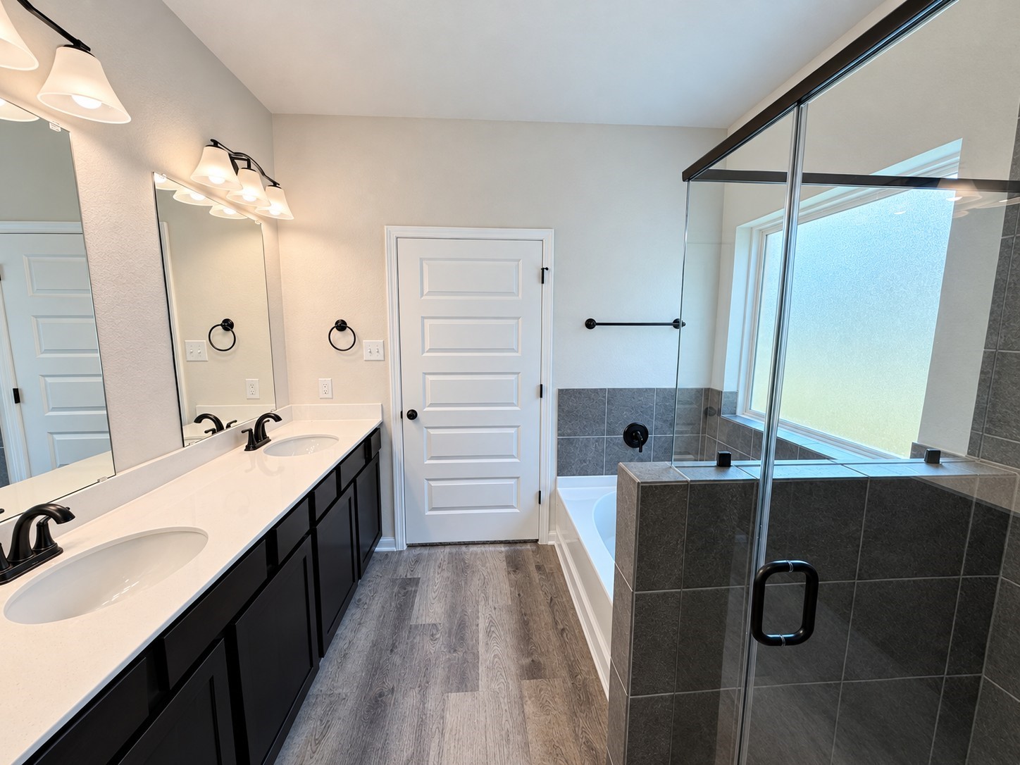 40595 Slough Way Property Photo 16