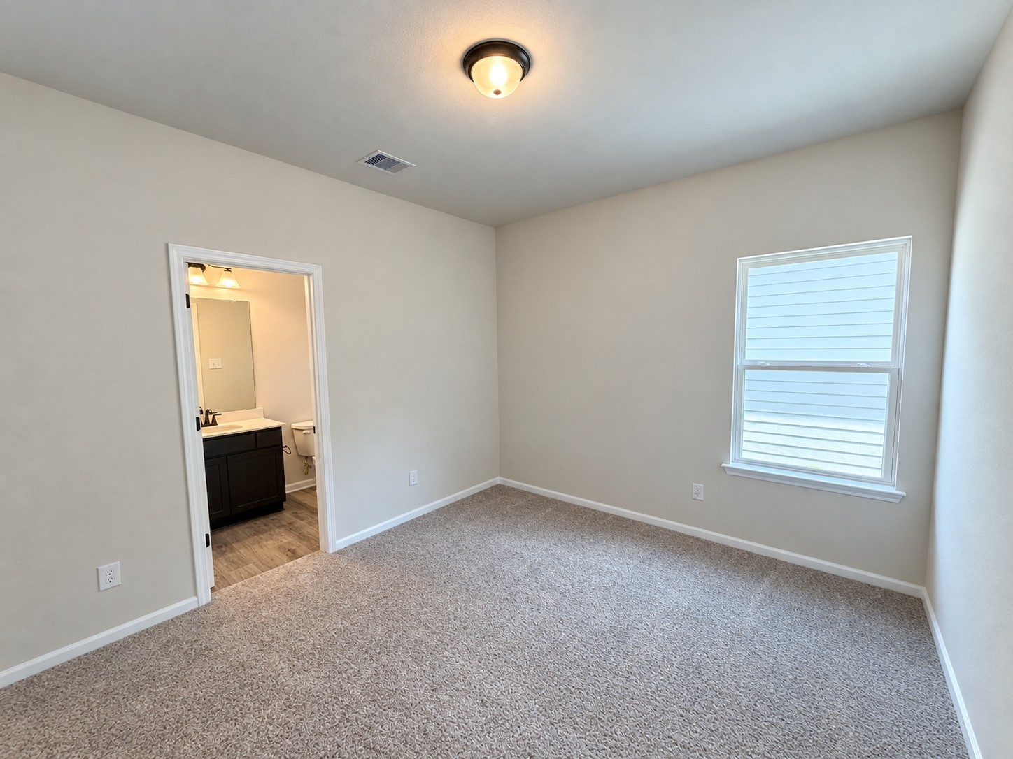 40595 Slough Way Property Photo 23