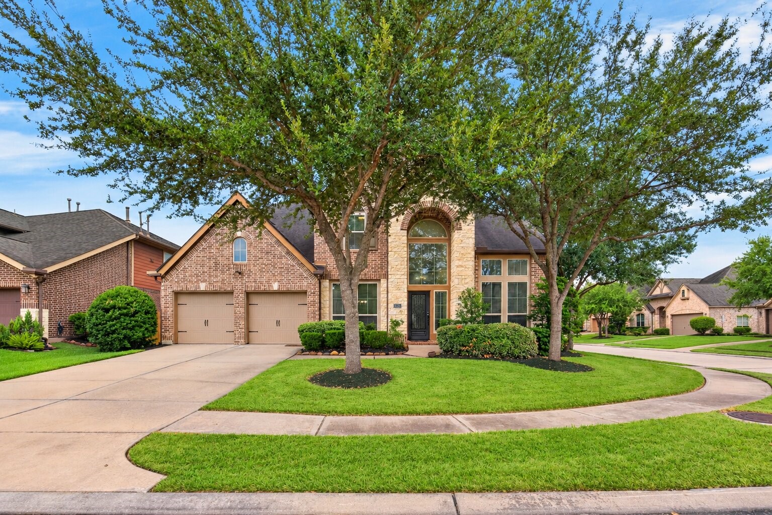 3505 Harvest Moon Lane Property Photo 1